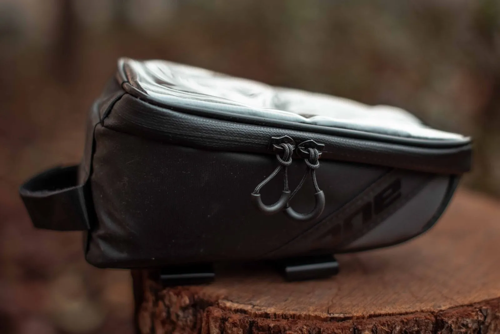 Чехол для телефона One TT.Bag 50 Black 0,7 л