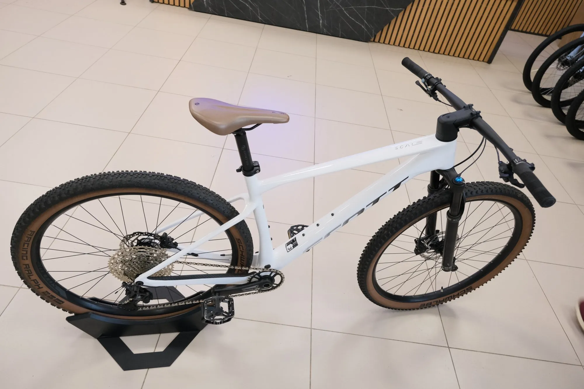 Велосипед горный Scott Scale 930 (карбон)