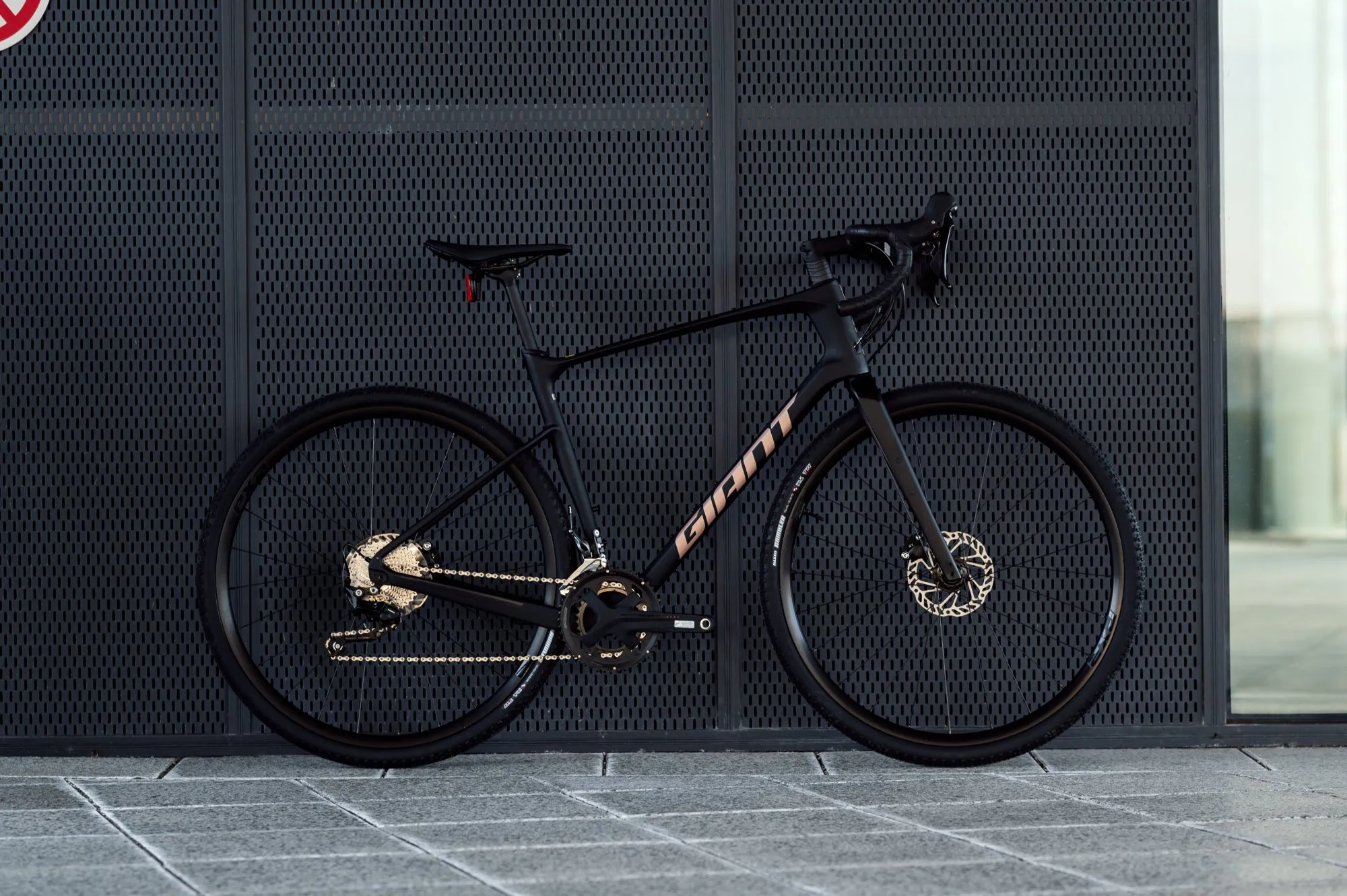 Велосипед Giant REVOLT ADVANCED 3