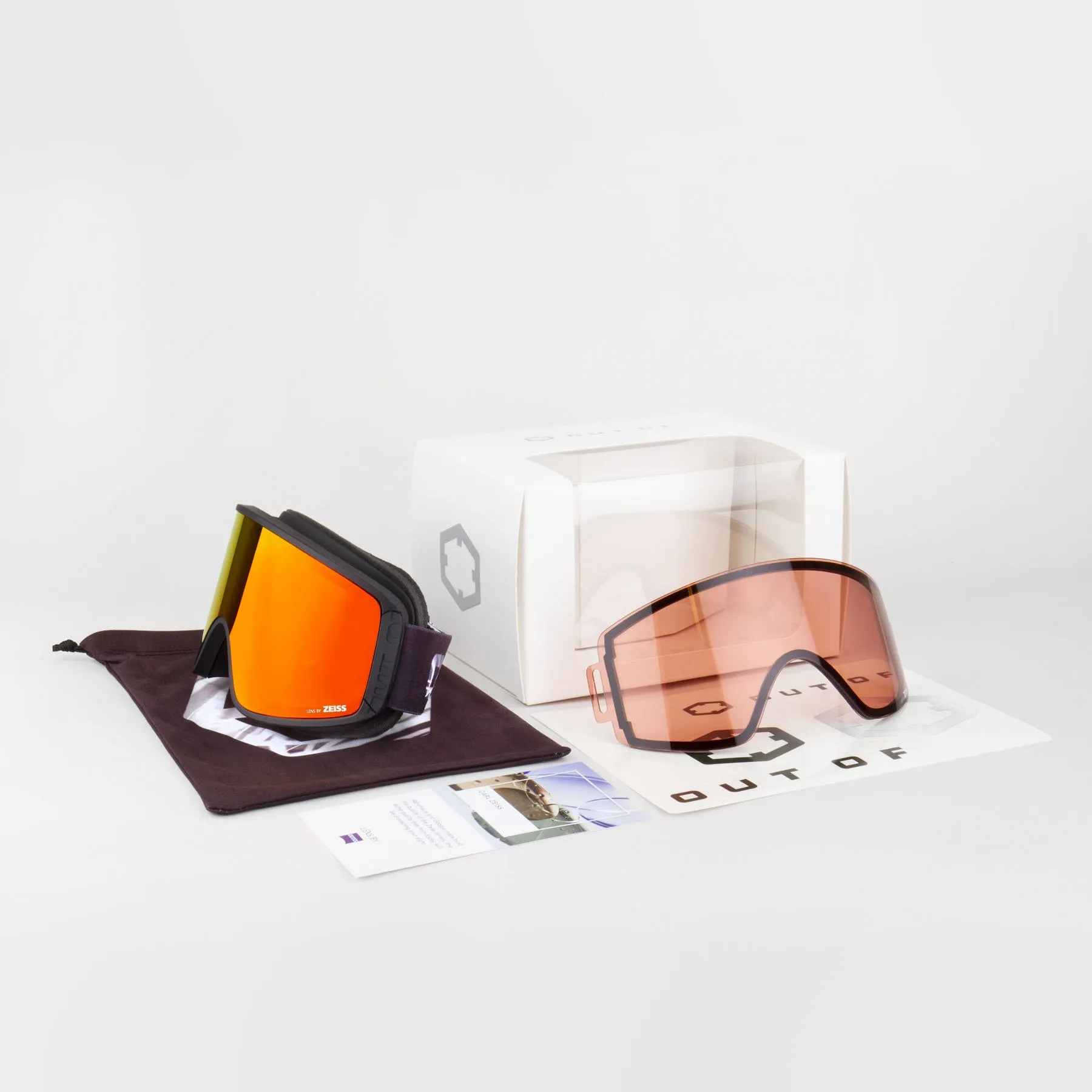 Маска OUT OF Shift Sketch Red MCI Bonus: Persimmon