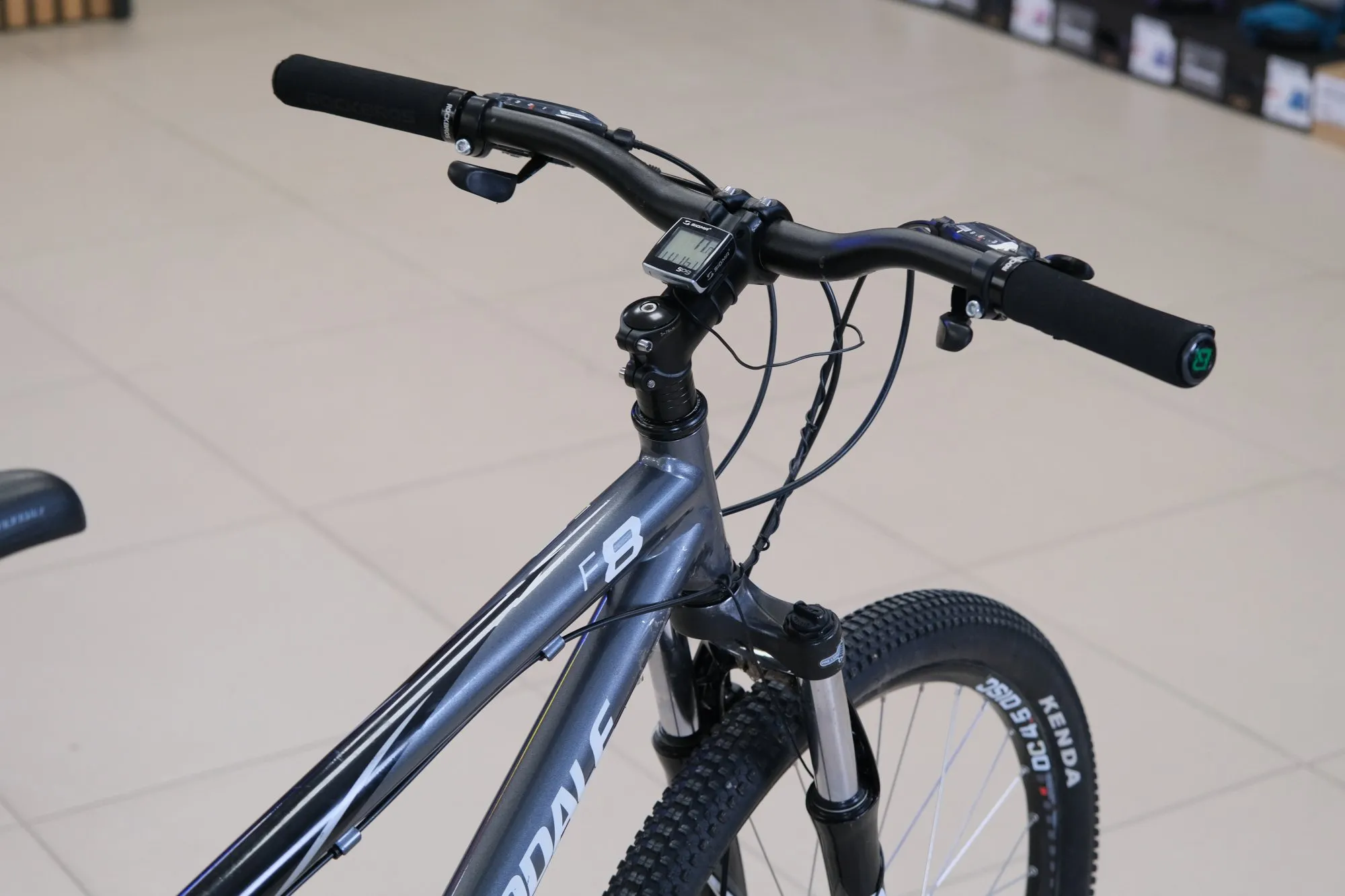 Горный велосипед Cannondale F8