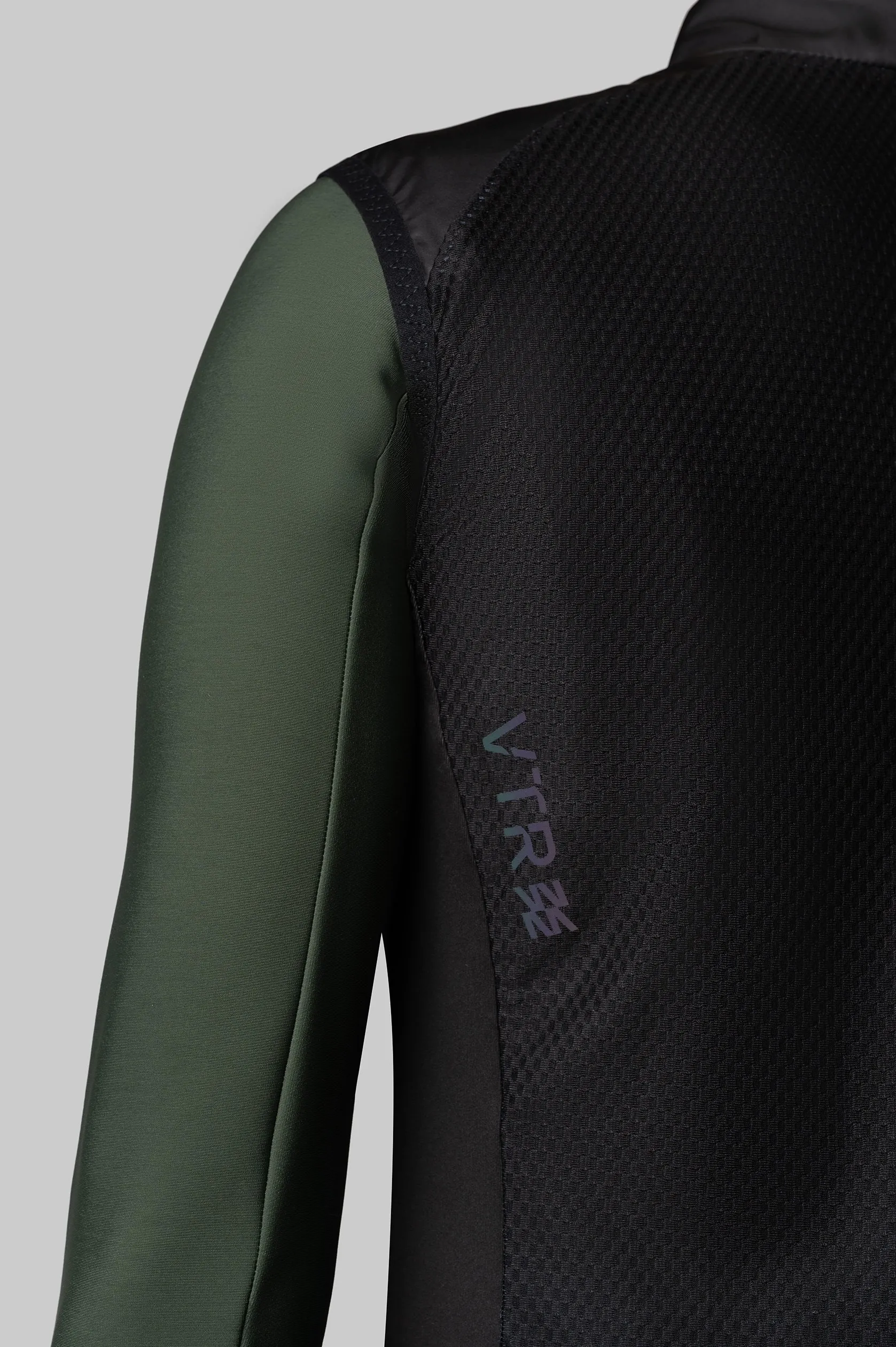 Женская ветрозащитная жилетка VTR EVOLVE BLACK