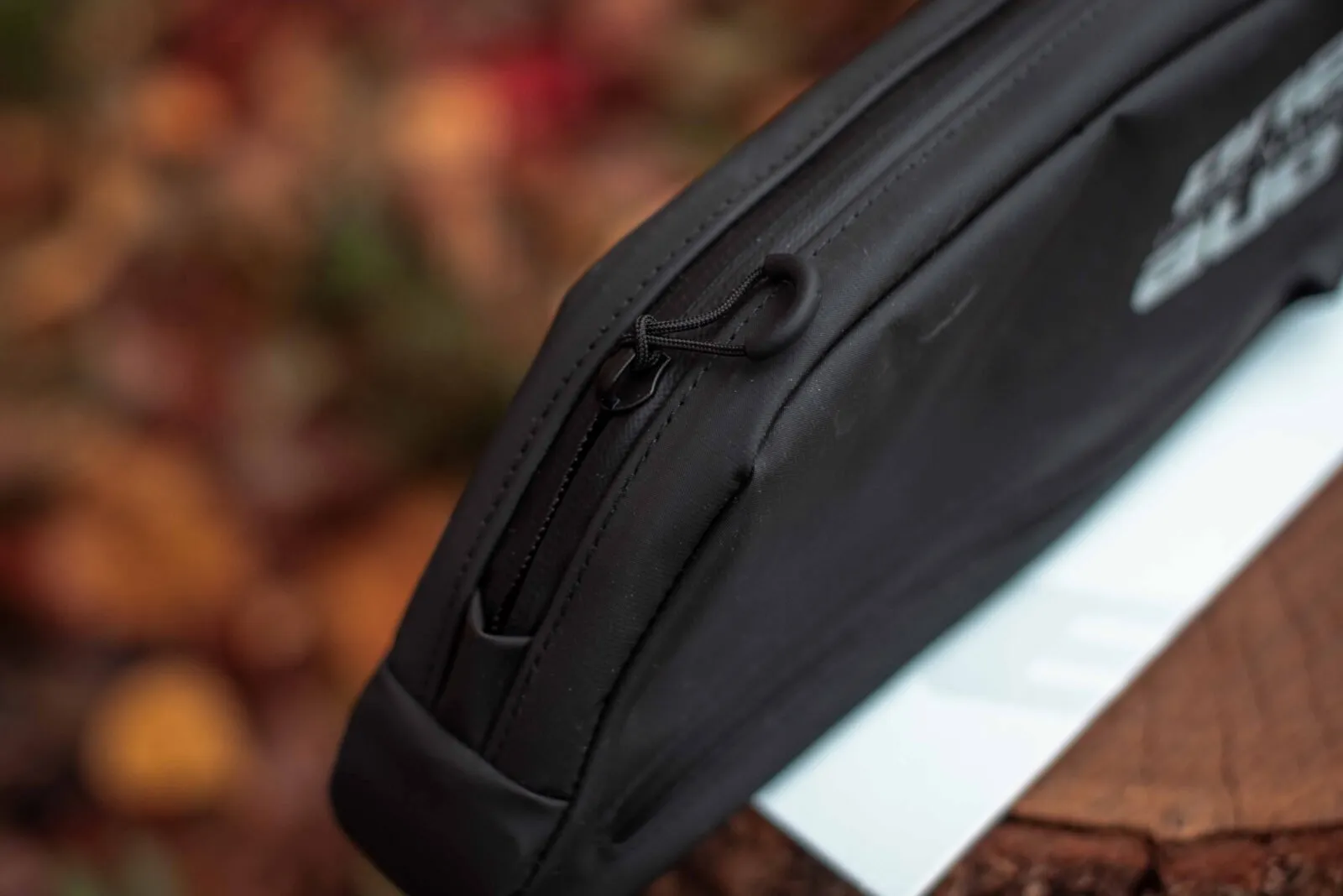 Сумка на раму One Upside Down Bag 20 Black