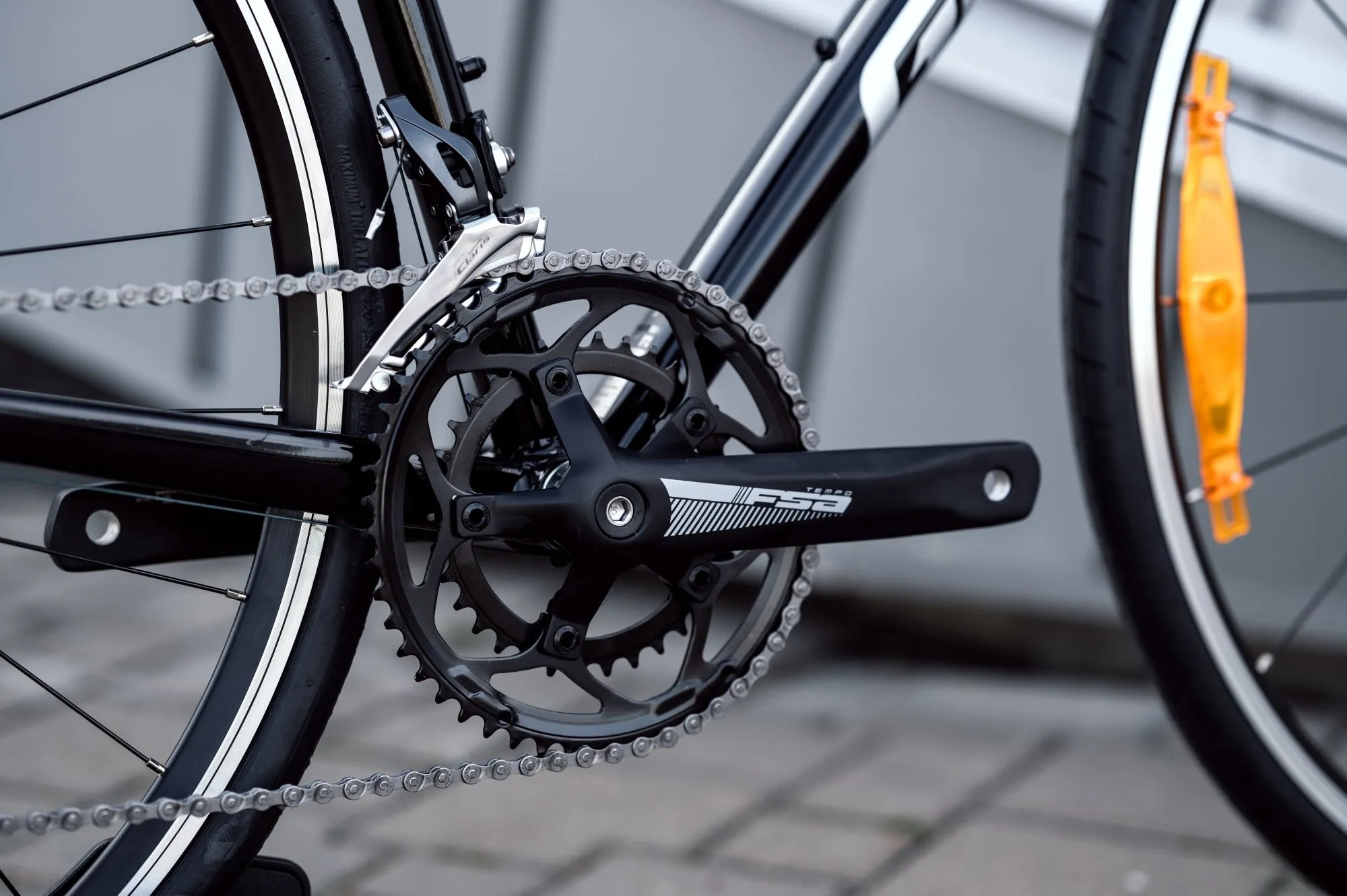 Прокат велосипеда GIANT Contend 3