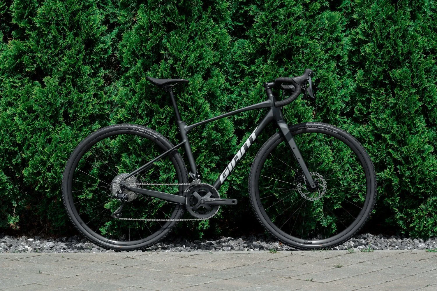 Велосипед Giant Revolt 2