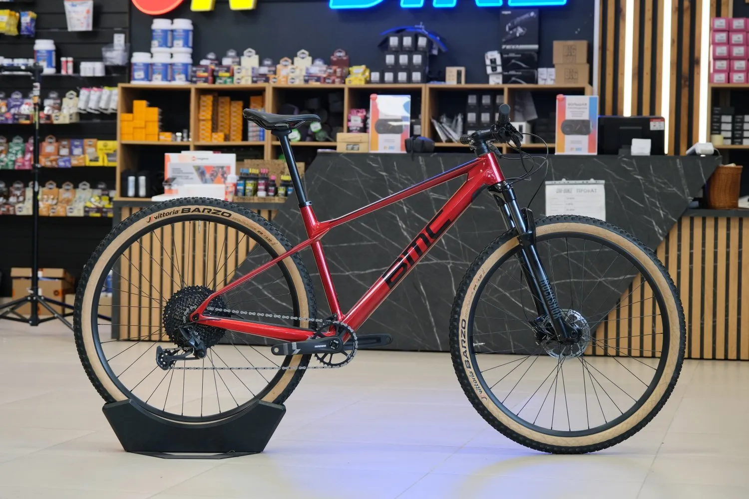 BMC Twostroke 01 Four - карбоновый хардтейл 29"