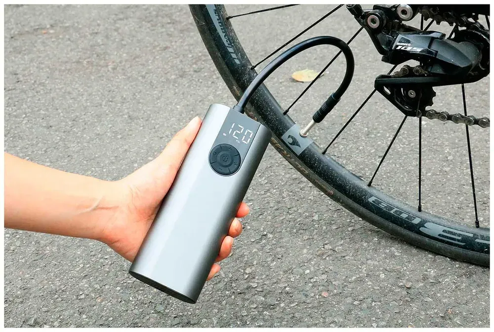 Портативный электрический насос Cycplus A8, 5Вольт, 2600мАч, 150PSI, серебристый