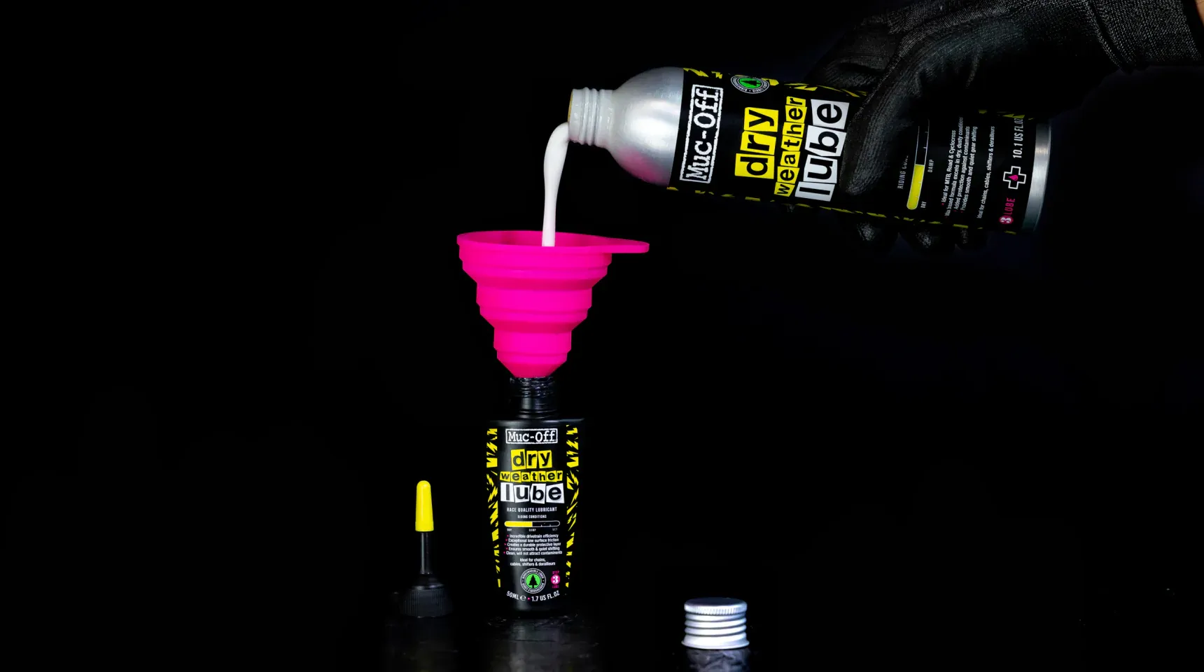 Смазка Muc-Off C3 Dry Ceramic 300 мл