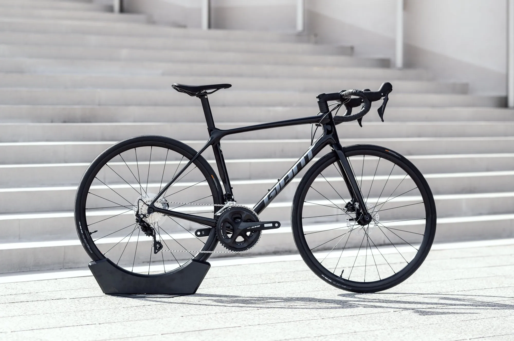 Велосипед GIANT TCR Advanced 2 Disc Pro Compact
