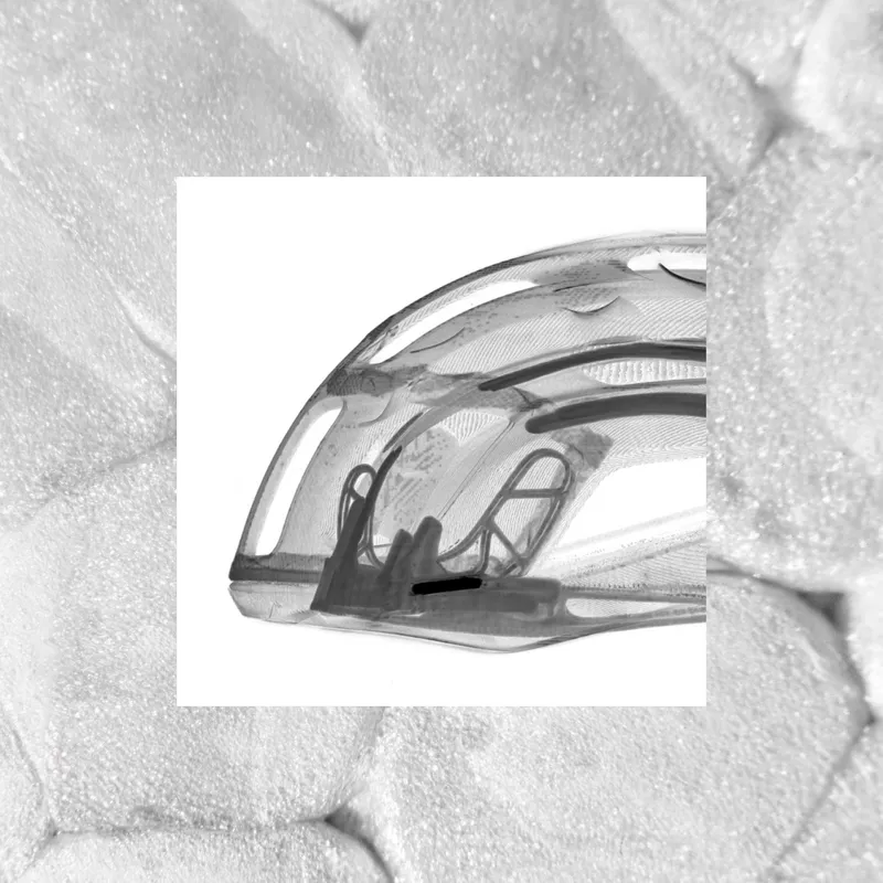 Шлем Ventral Air MIPS Pargasite Green Matt