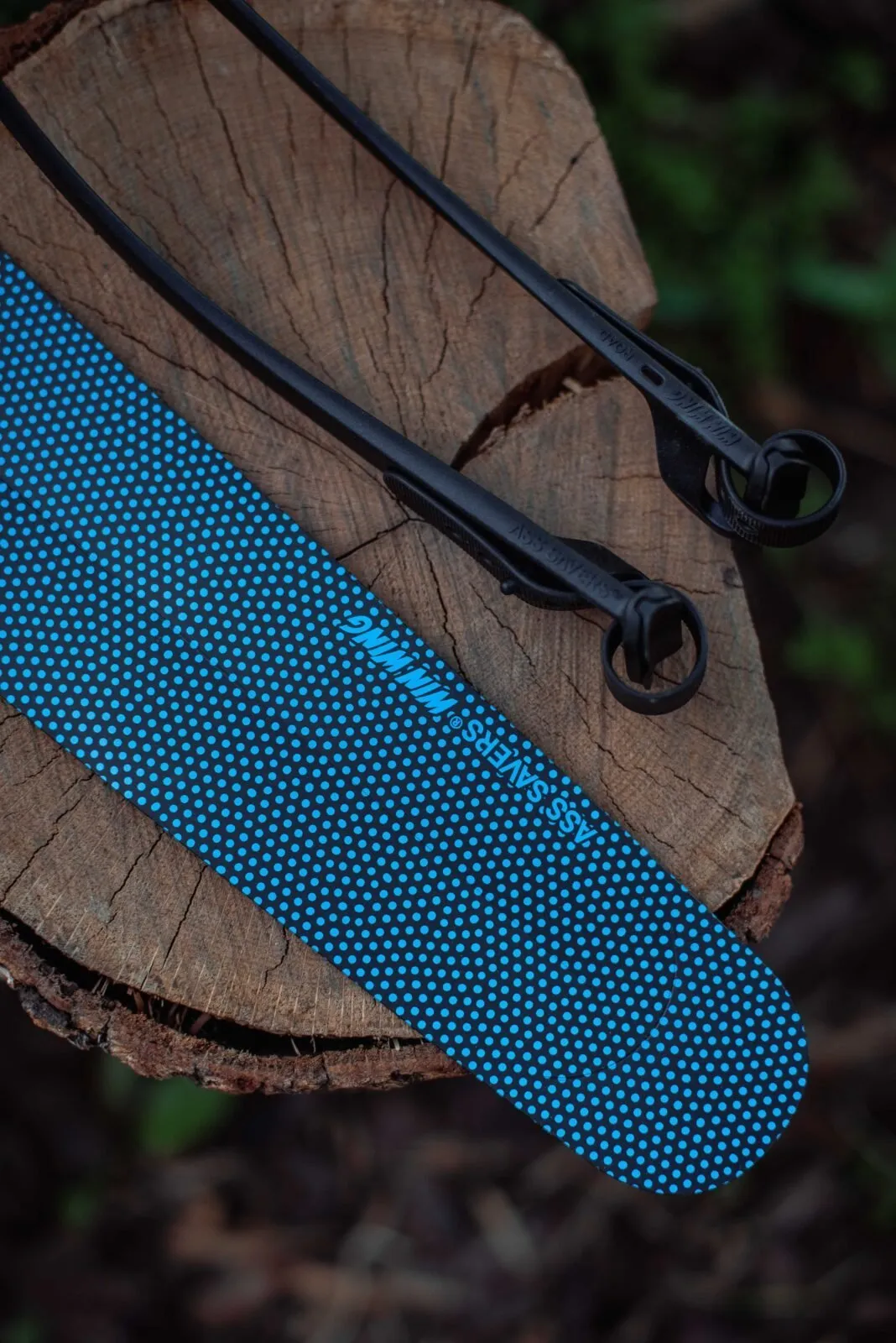 Крылья Ass Savers Win Wing Road 2 Blue Dots