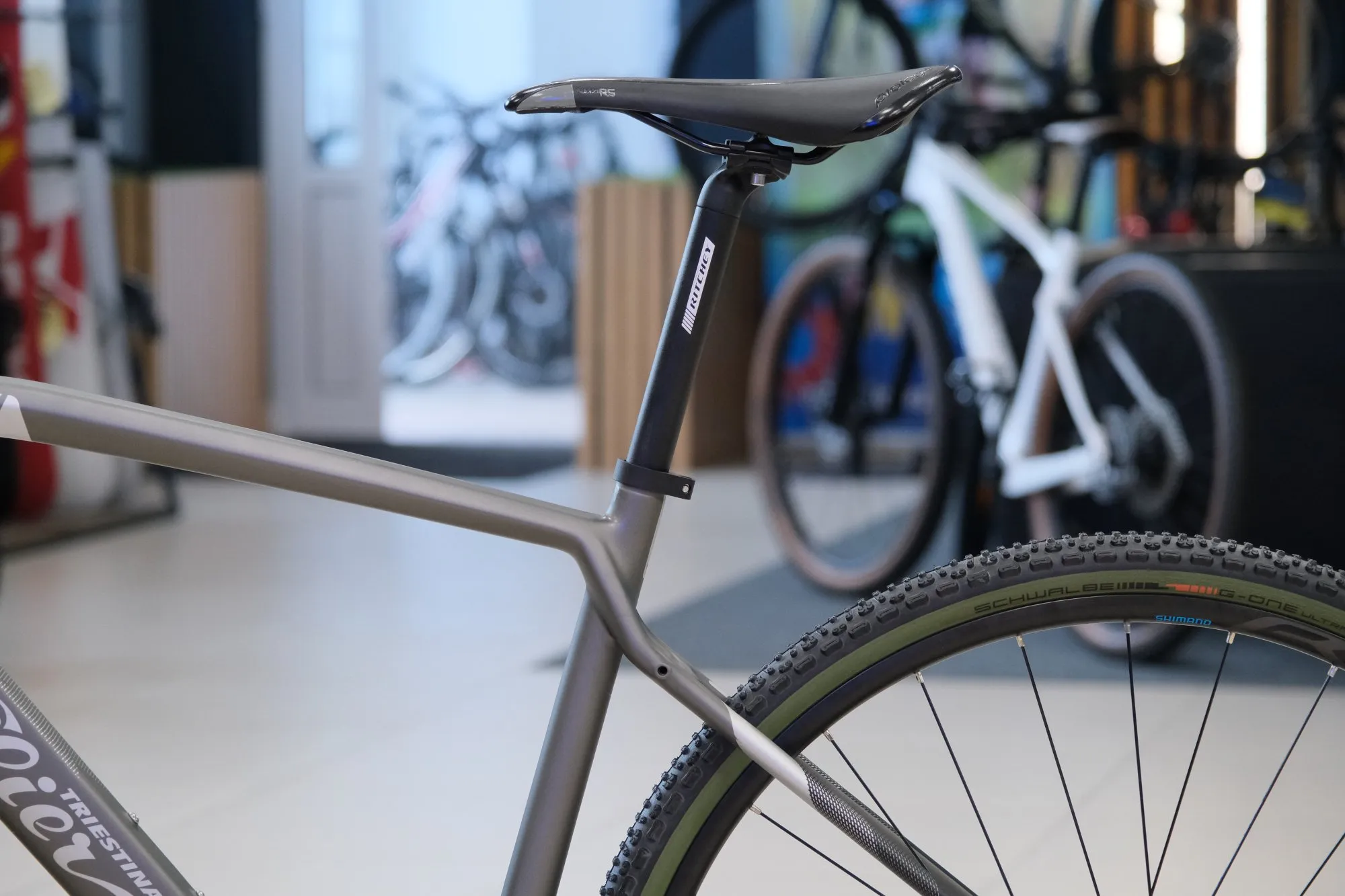 Гравийный велосипед Wilier Jena - GRX 2024 (карбон)