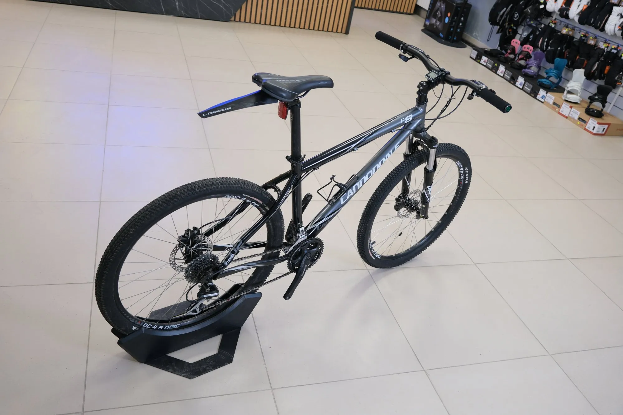 Горный велосипед Cannondale F8