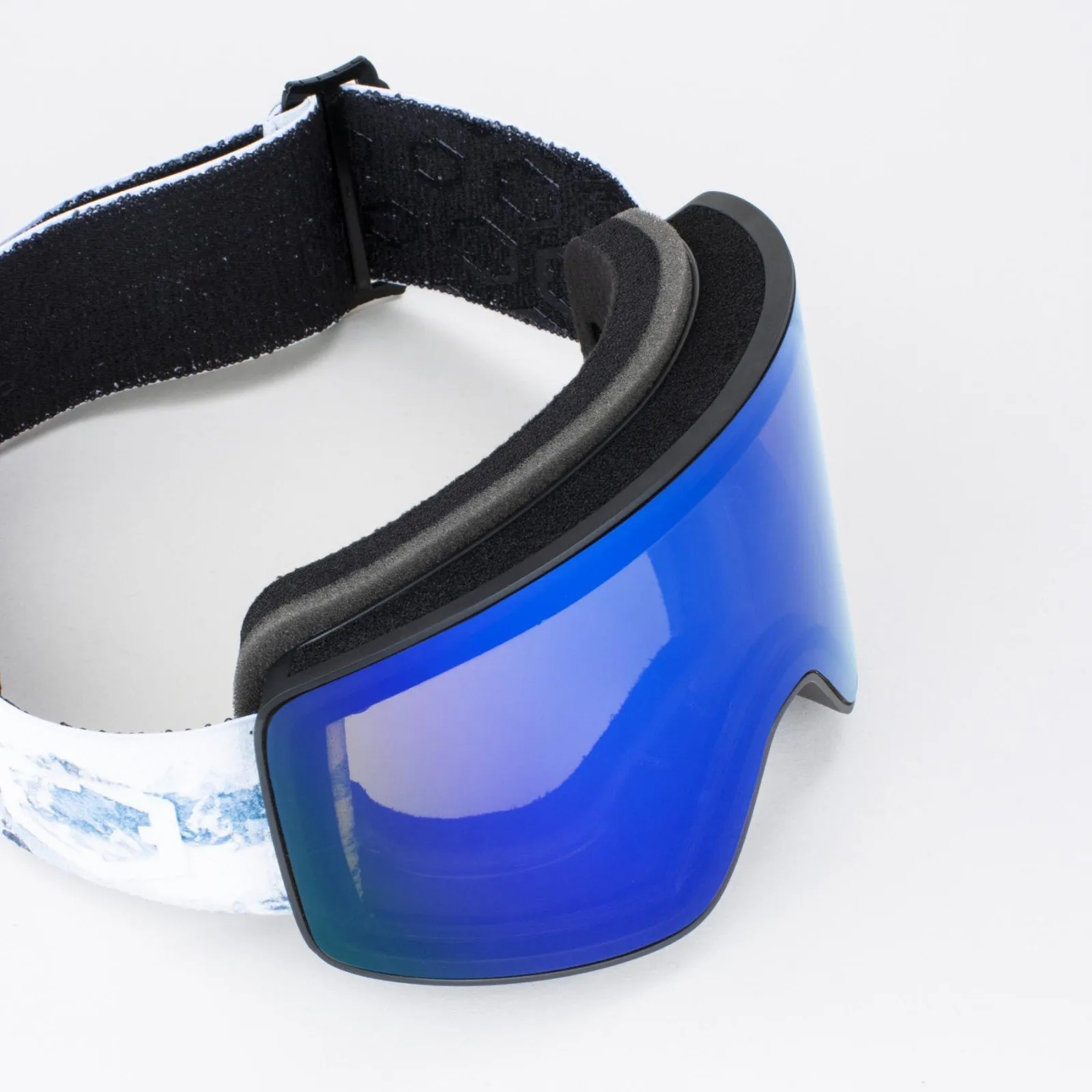 Маска OUT OF Bio Project Snow Blue MCI