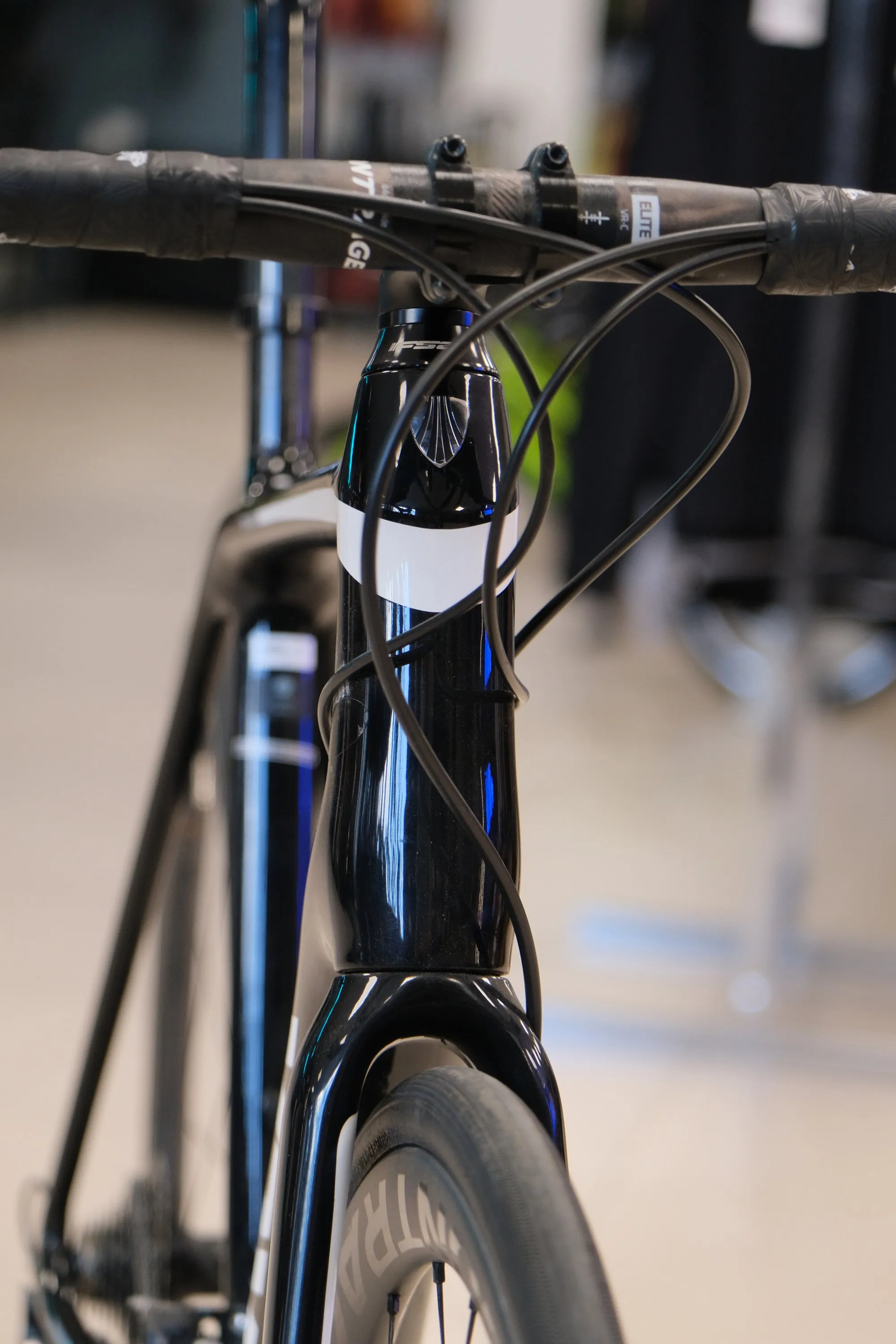 Шоссейный велосипед Trek EMONDA SL 6