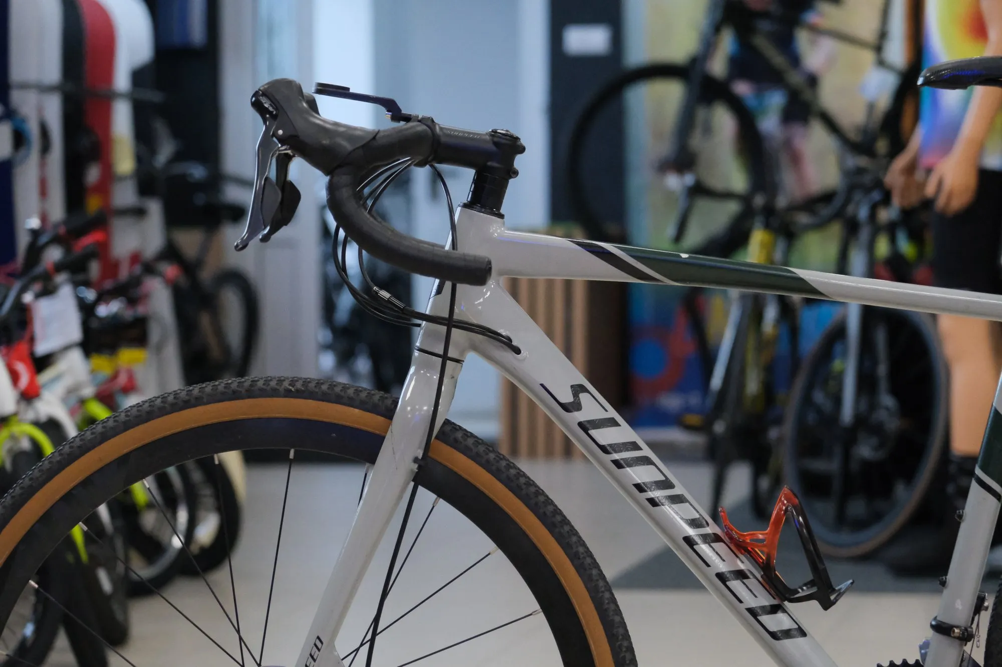 Шоссейный велосипед Specialized