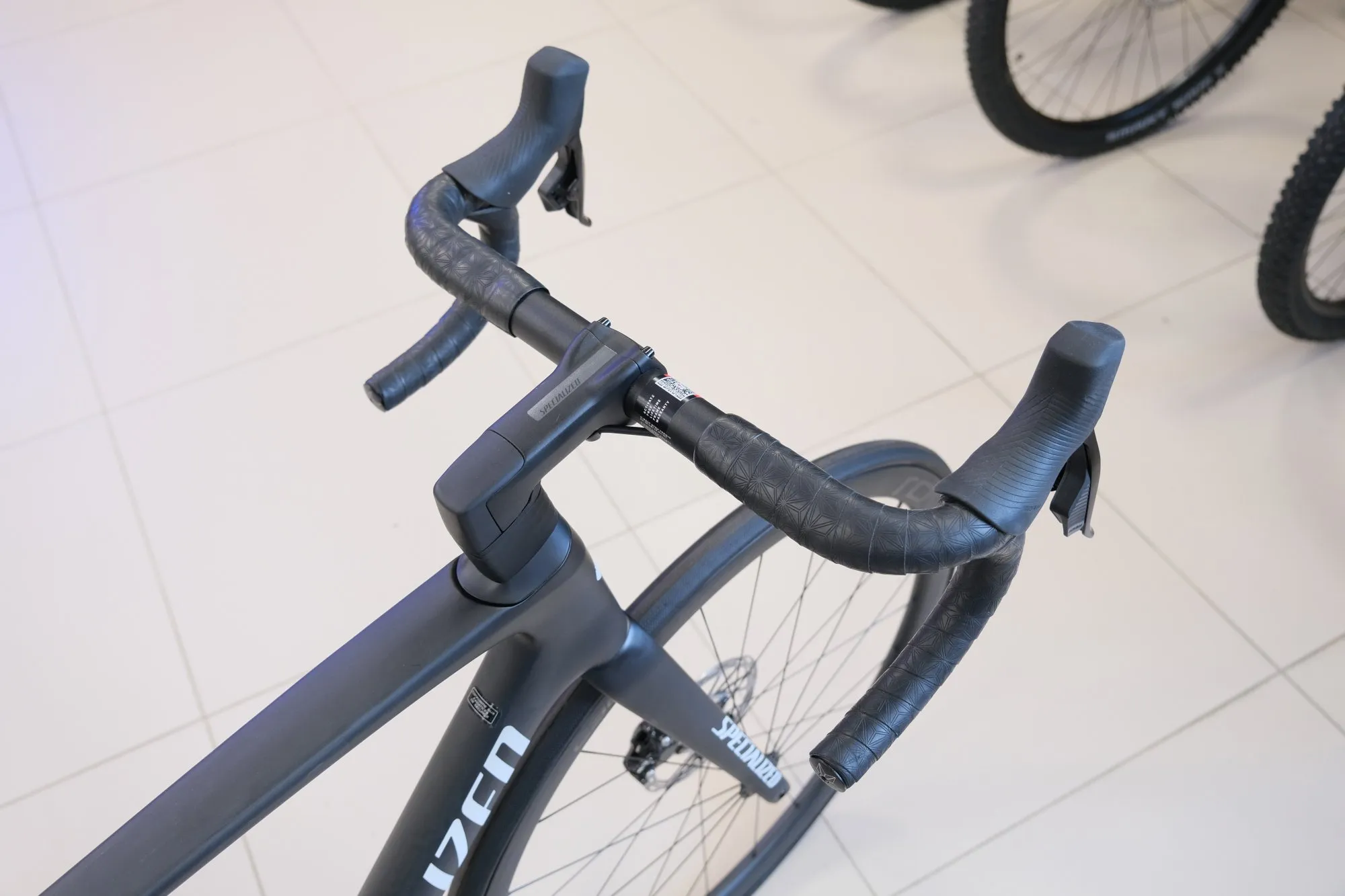 Шоссейный велосипед Specialized Tarmac SL7 с измерителем мощности