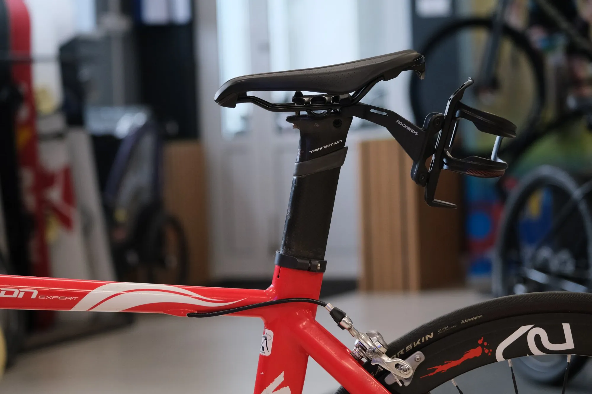 Шоссейный велосипед Specialized Transition Expert, 2 пары колёс