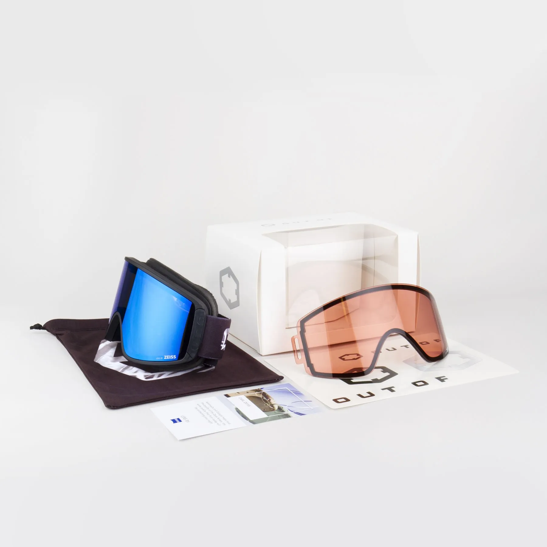 Маска OUT OF Shift Sketch Blue MCI Bonus: Persimmon