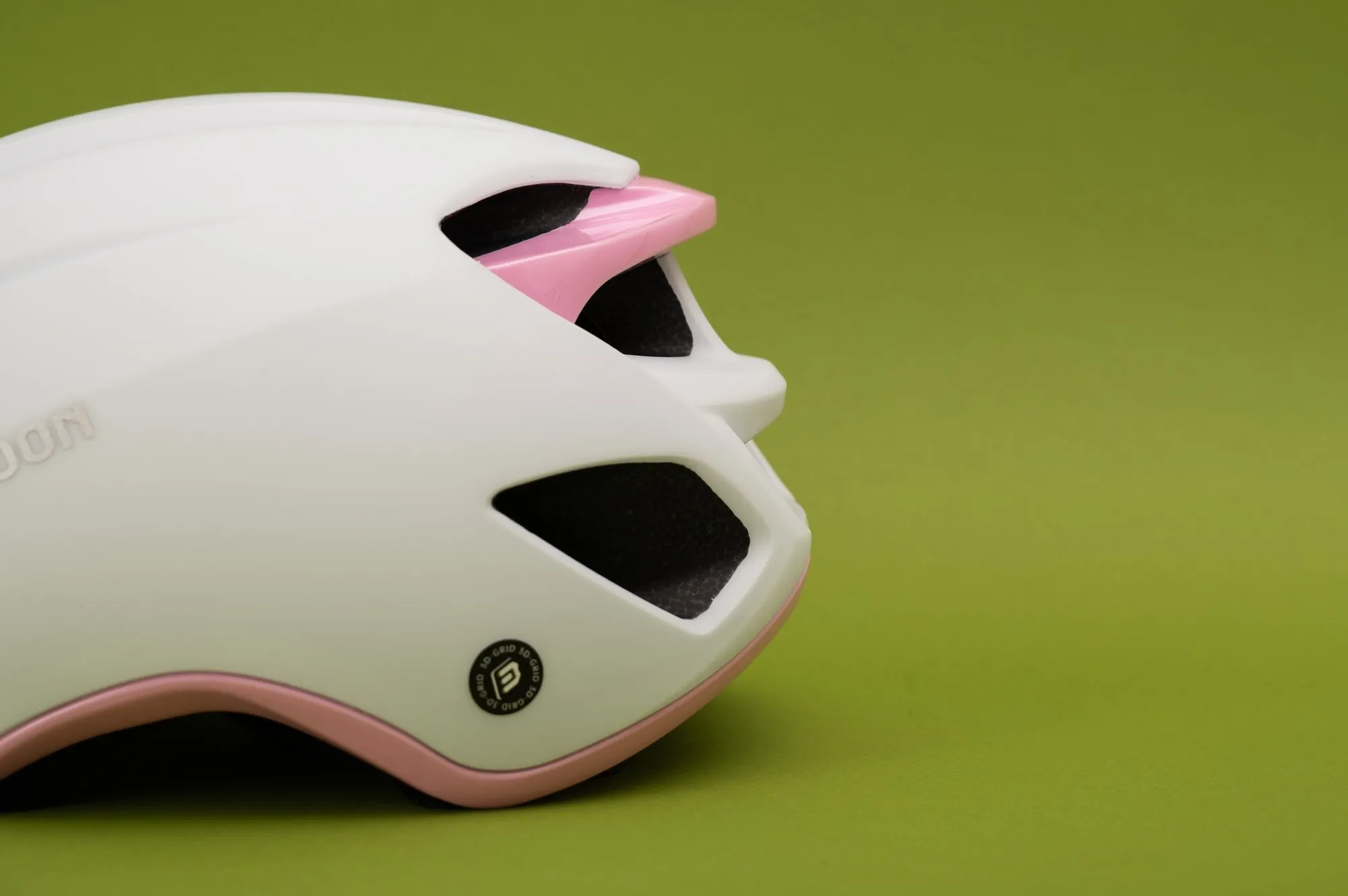 Шлем велосипедный SUNRIMOON FALCON Pink and White