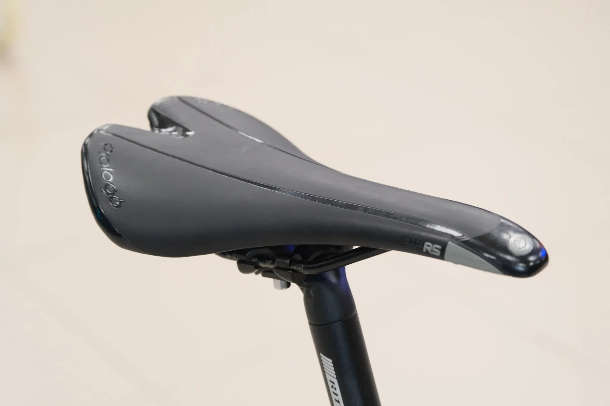Гравийный велосипед Wilier Jena - GRX 2024 (карбон)