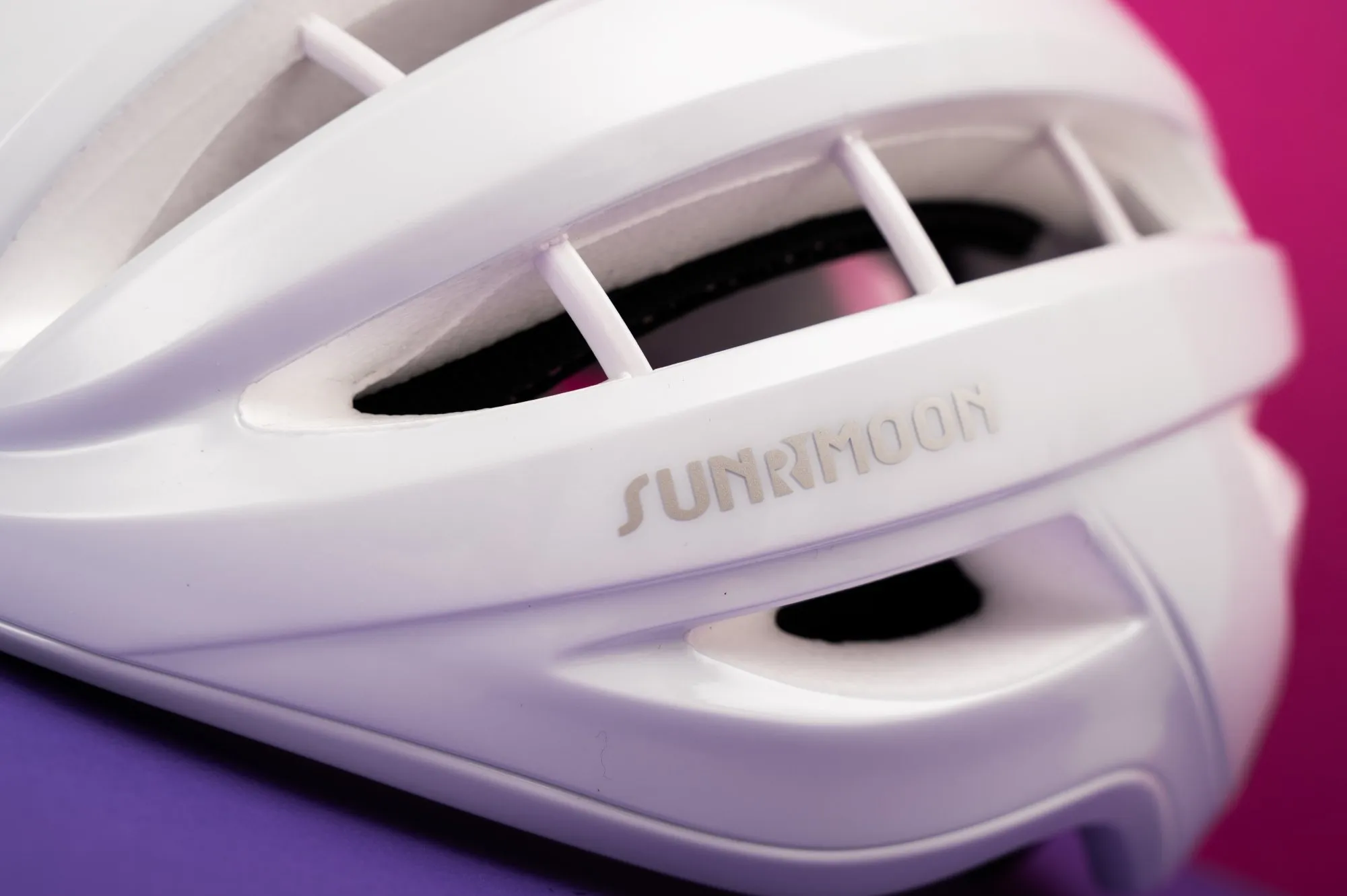 Шлем велосипедный SUNRIMOON ALIEN Jade White