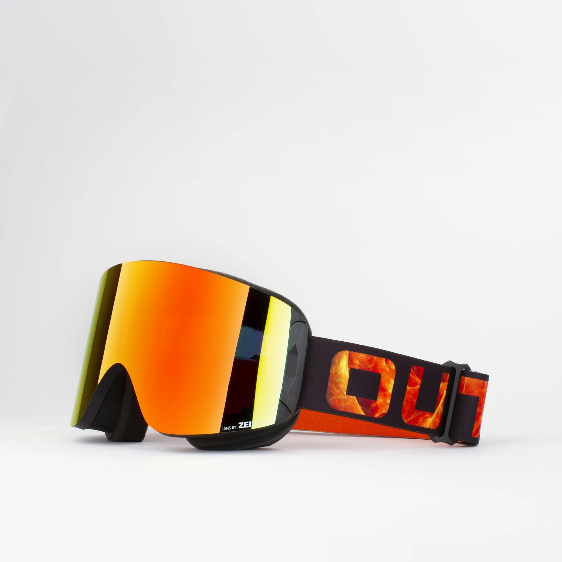 Маска OUT OF Katana Vulcano Red MCI Bonus: Persimmon