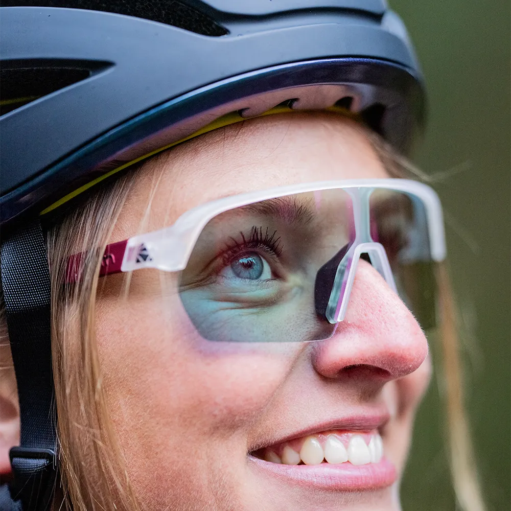 Очки велосипедные CAIRN ROC LIGHT PHOTOCHROMIC NXT® MAT CRYSTAL METALLIC RED	