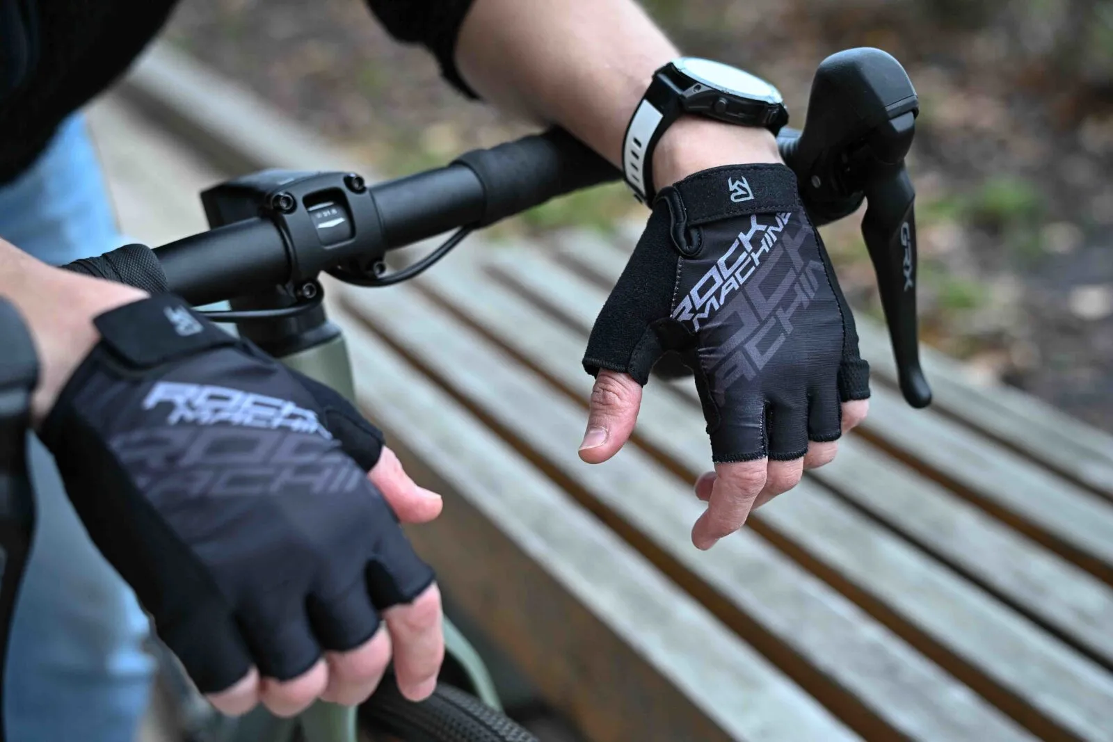 Велоперчатки Rock Machine Race SF Black/Grey