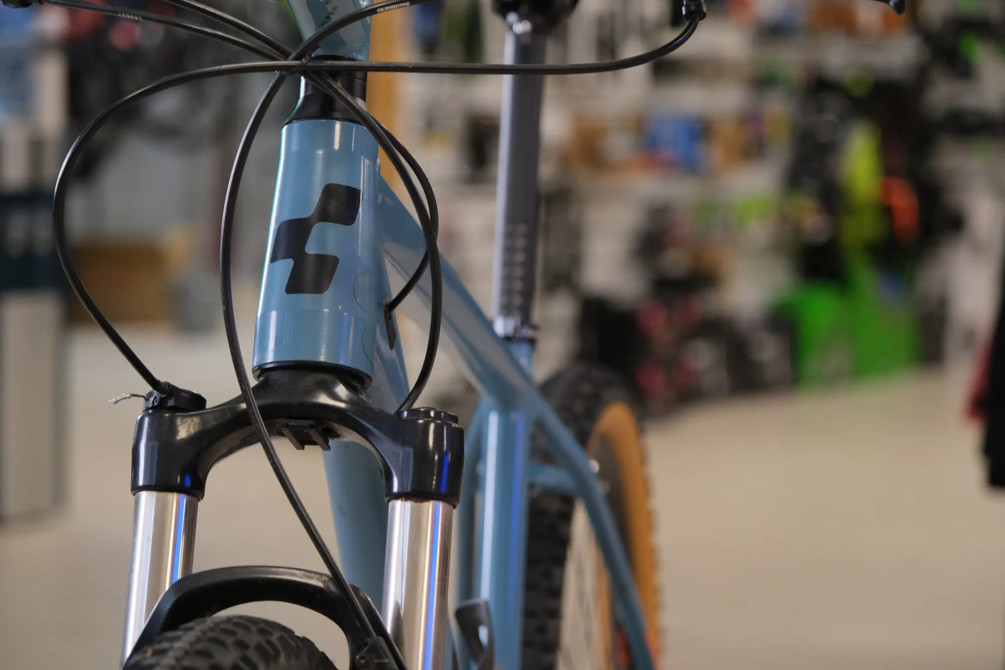 Горный велосипед Cube Acid 29 2022 (размер L, б/у)