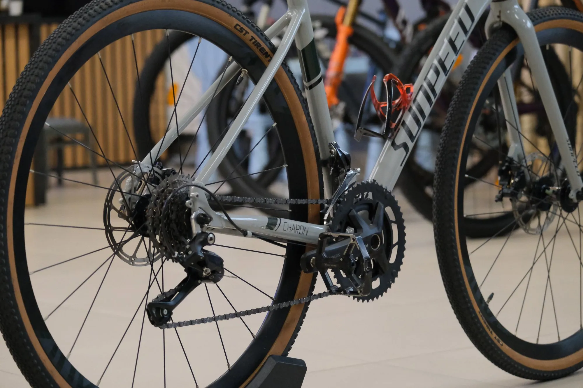 Шоссейный велосипед Specialized