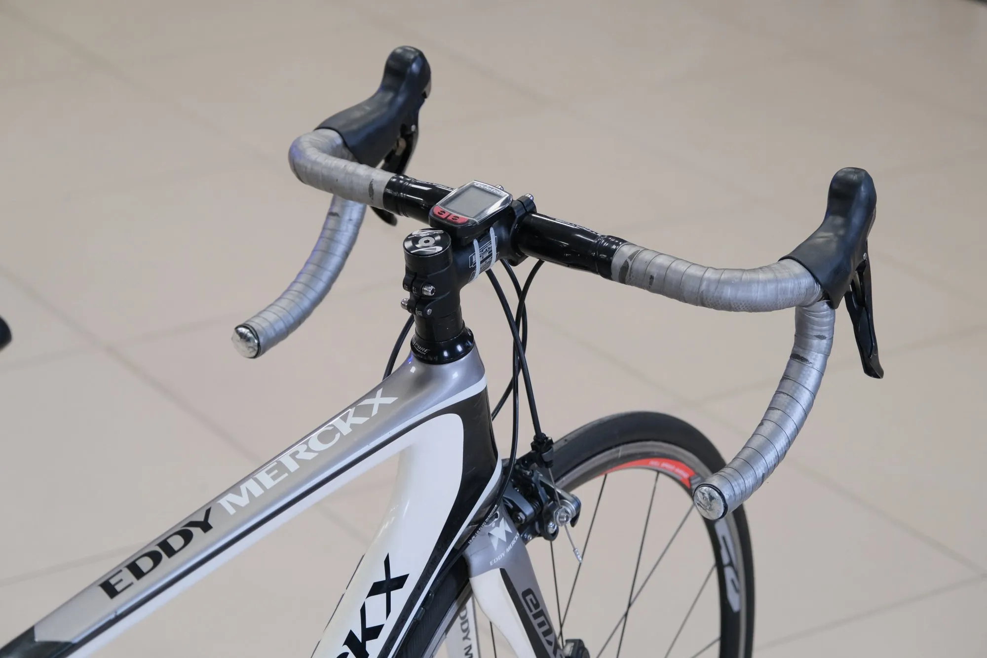 Шоссейный велосипед EDDY MERCKX