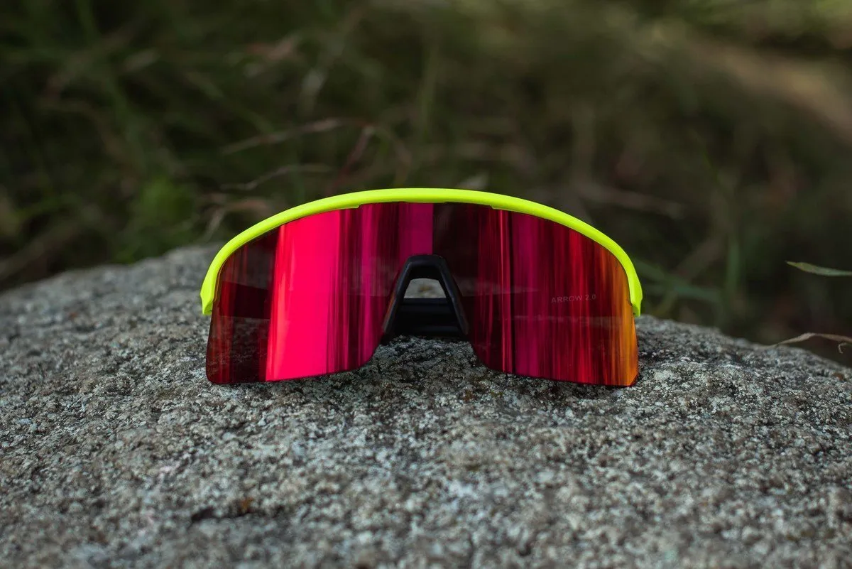 Очки Neon Arrow 2.0 cat.3 Yellow Black/Red