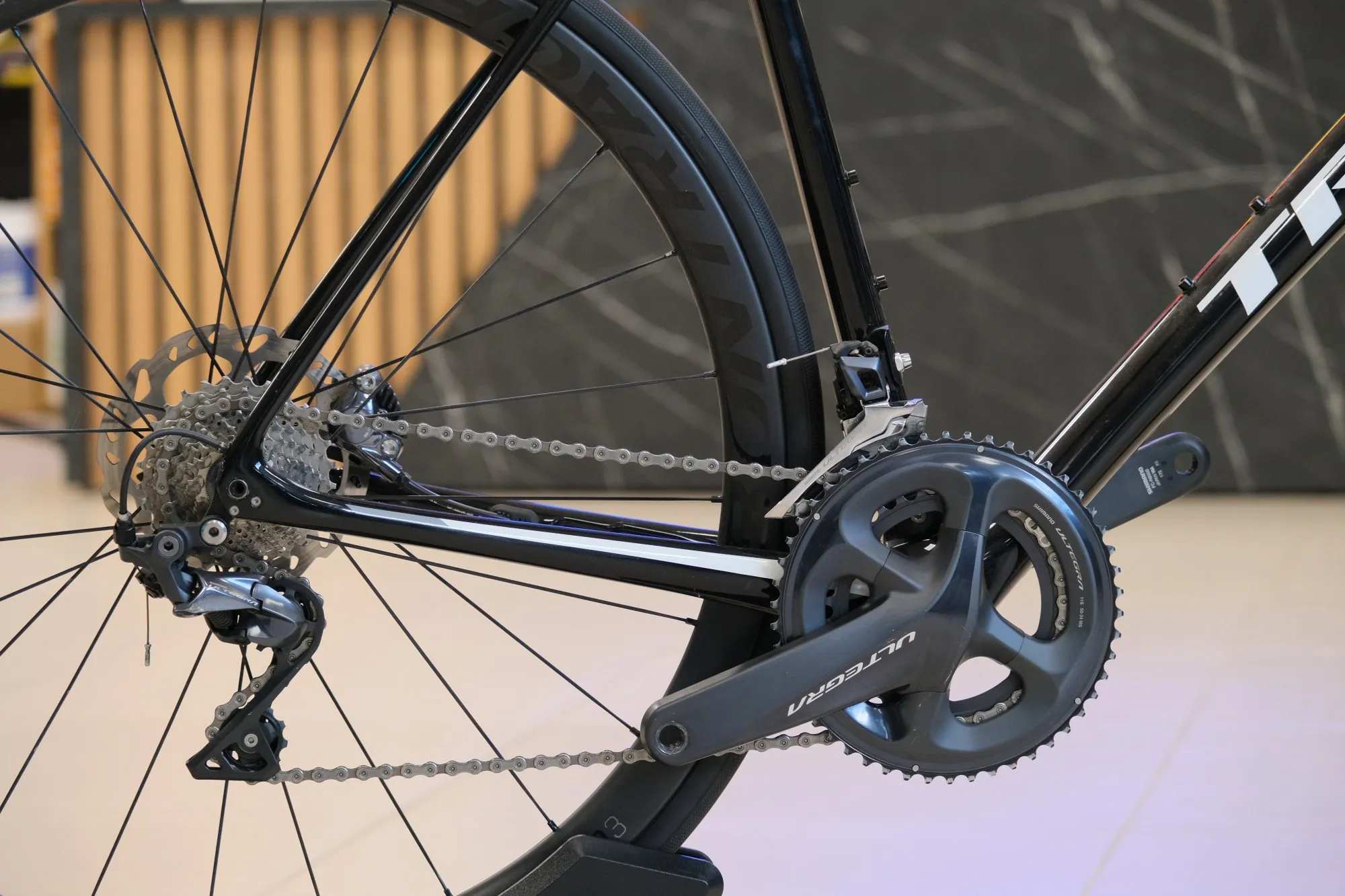 Шоссейный велосипед Trek EMONDA SL 6