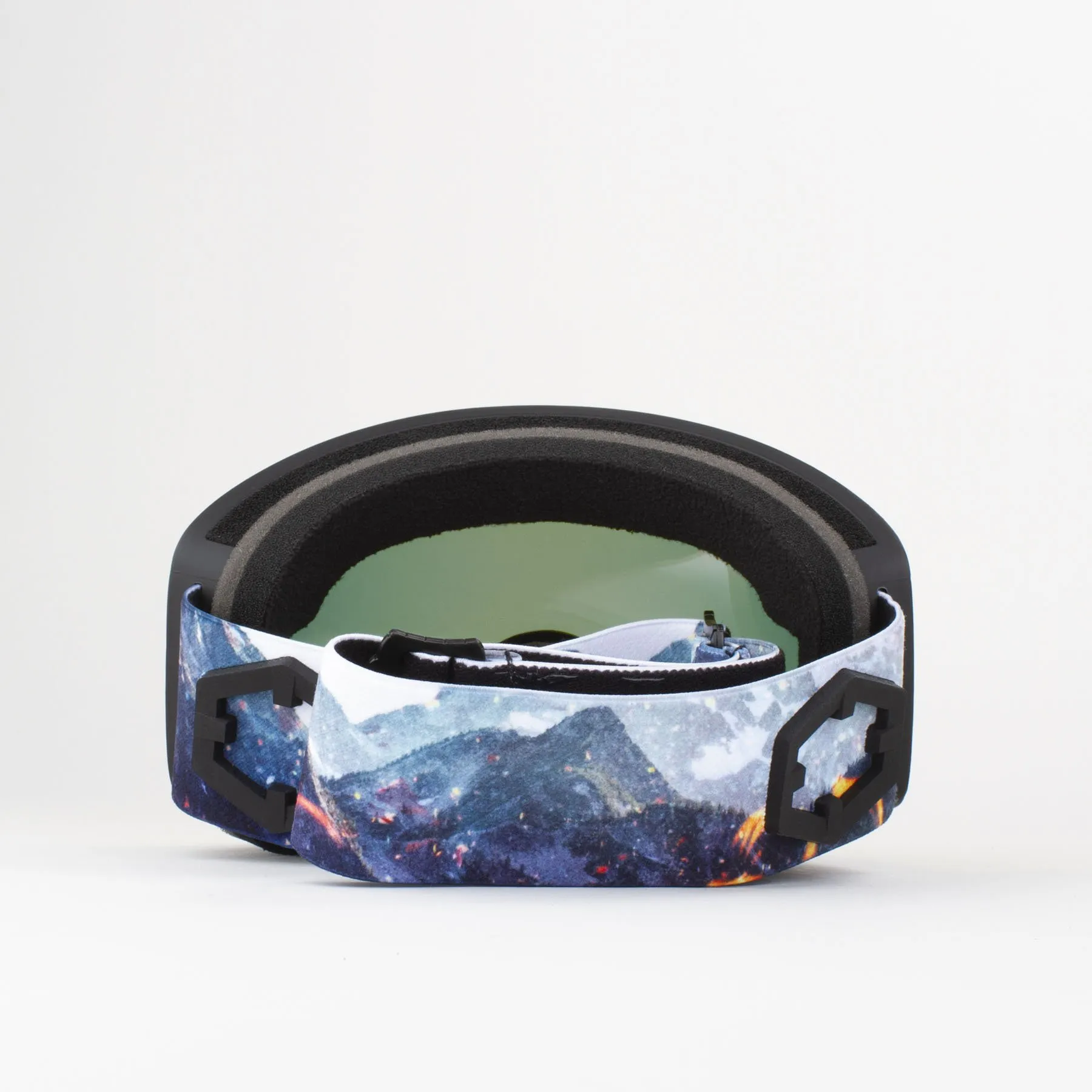 Маска OUT OF Void Sparks The One Gelo