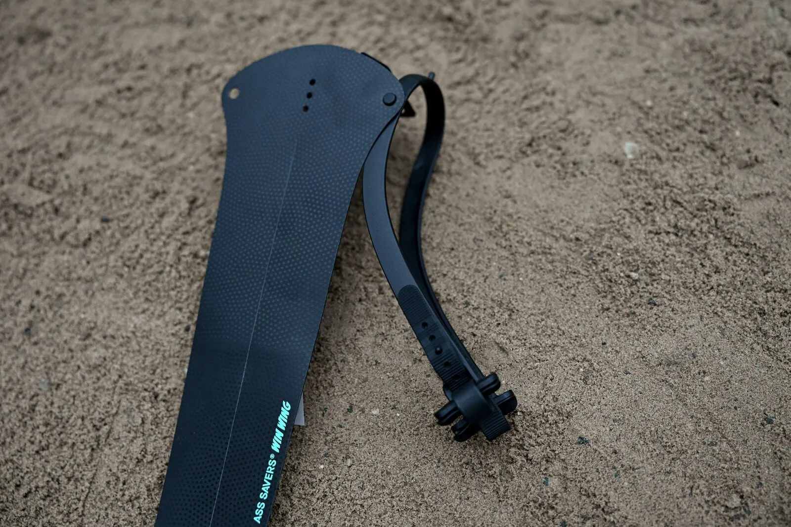 Крылья Ass Savers Win Wing Gravel 2 Black Dots