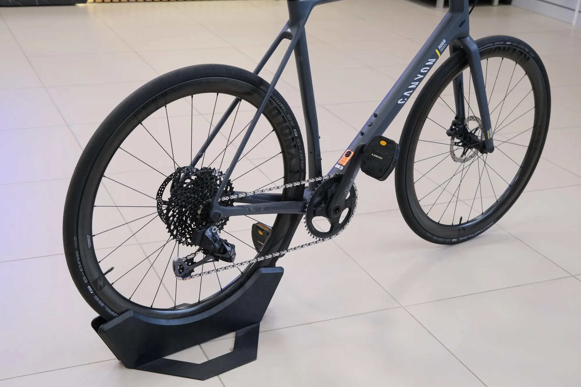 Городской велосипед CANYON Roadlite CF 9 LTD (б/у)