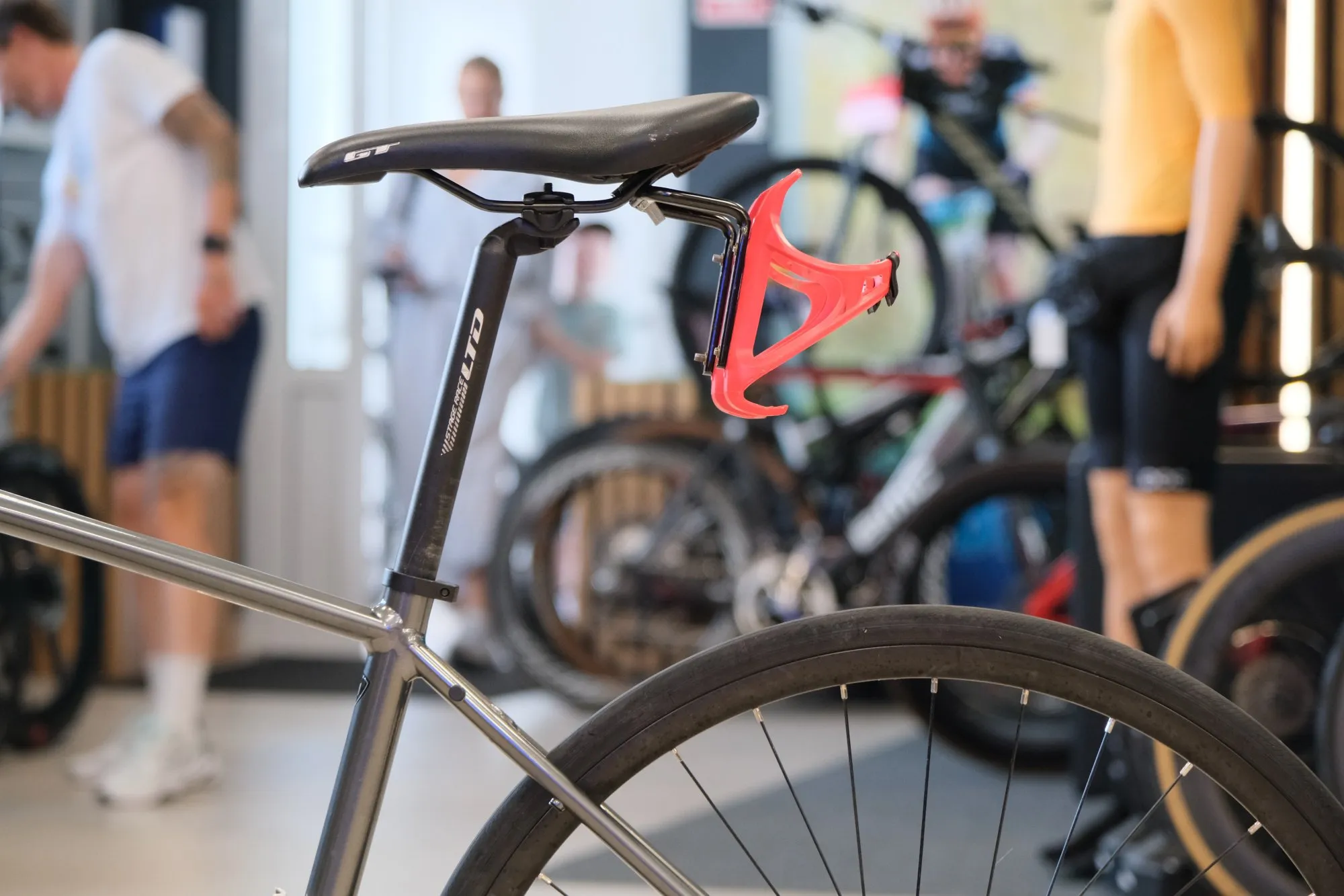 Specialized Sirrus
