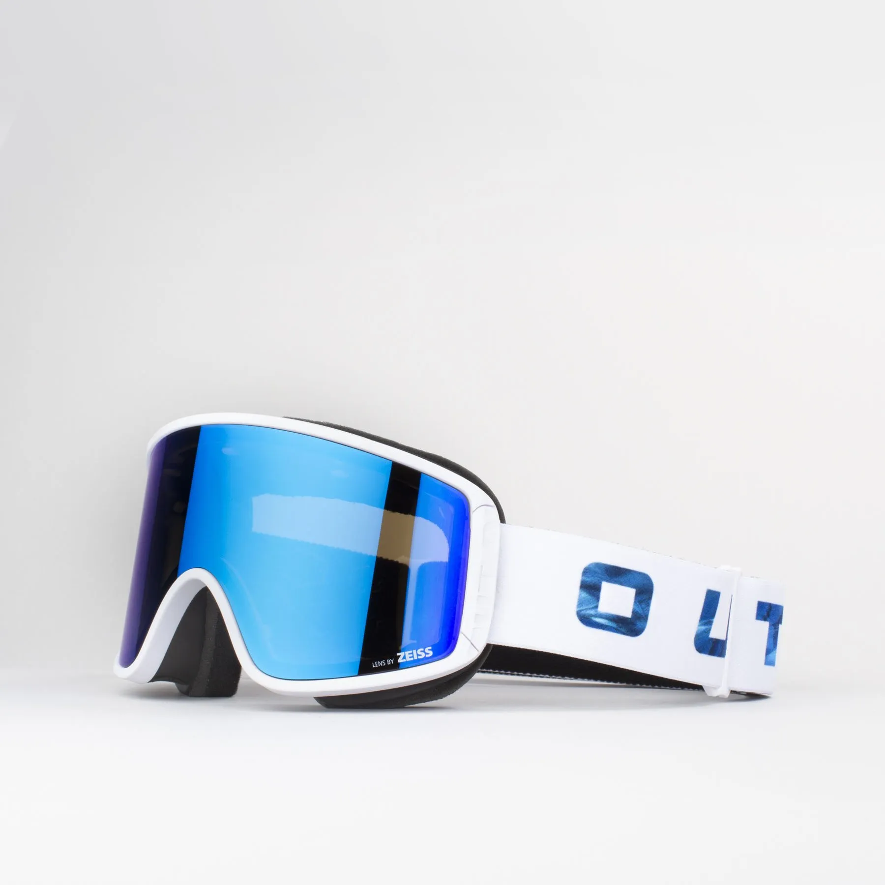 Маска OUT OF Shift Glacier Blue MCI Bonus: Persimmon