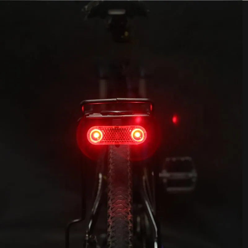 Задний велосипедный фонарь GACIRON W12BR с датчиком торможения, красный