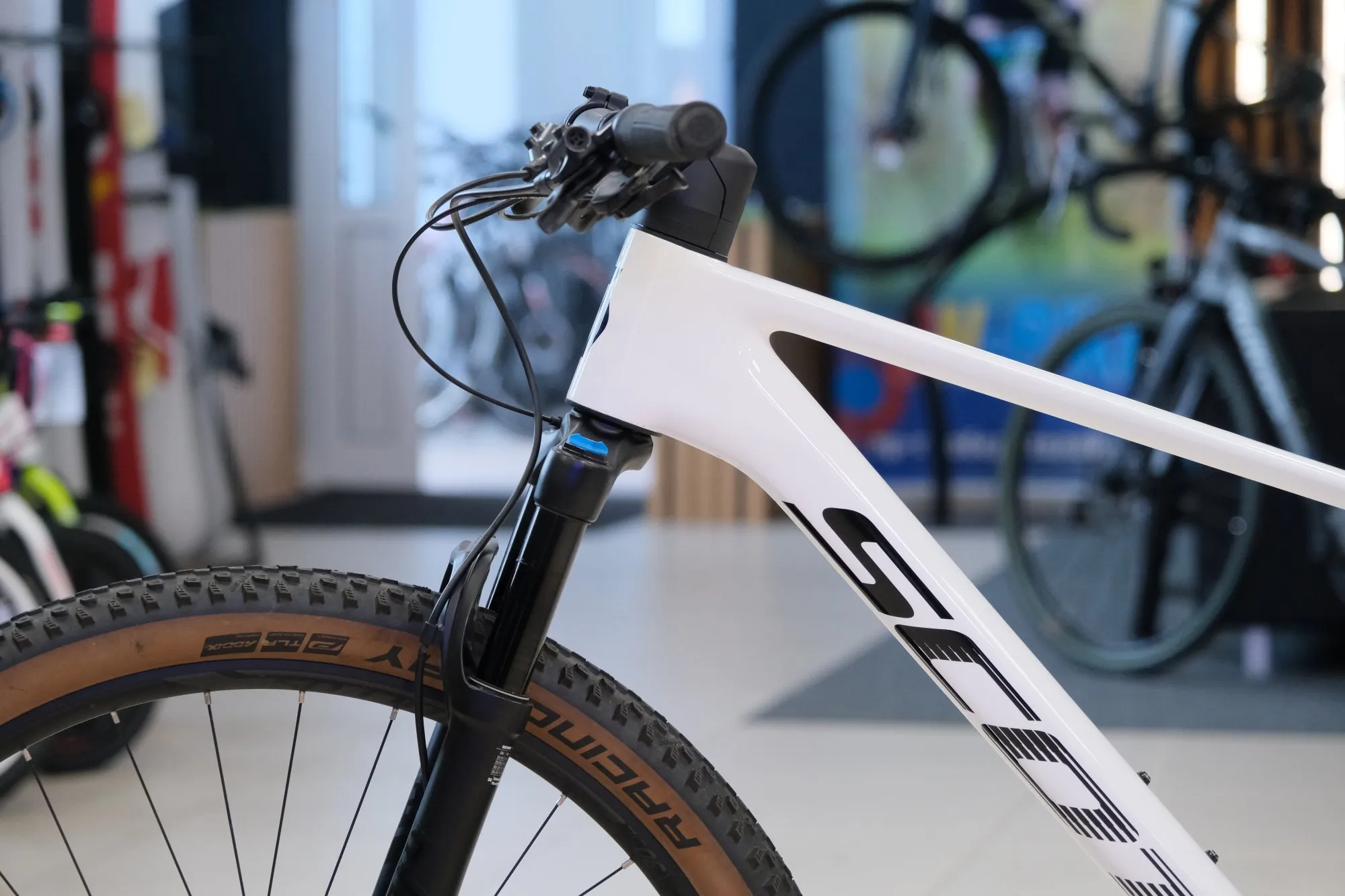 Велосипед горный Scott Scale 930 (карбон)
