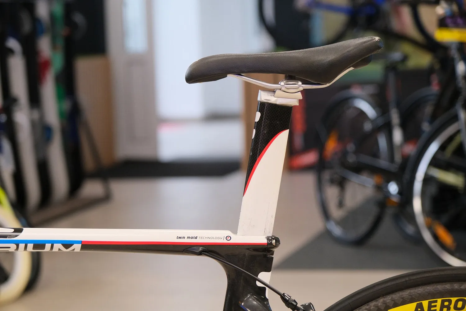 Шоссейный велосипед CUBE SLR (б.у.)