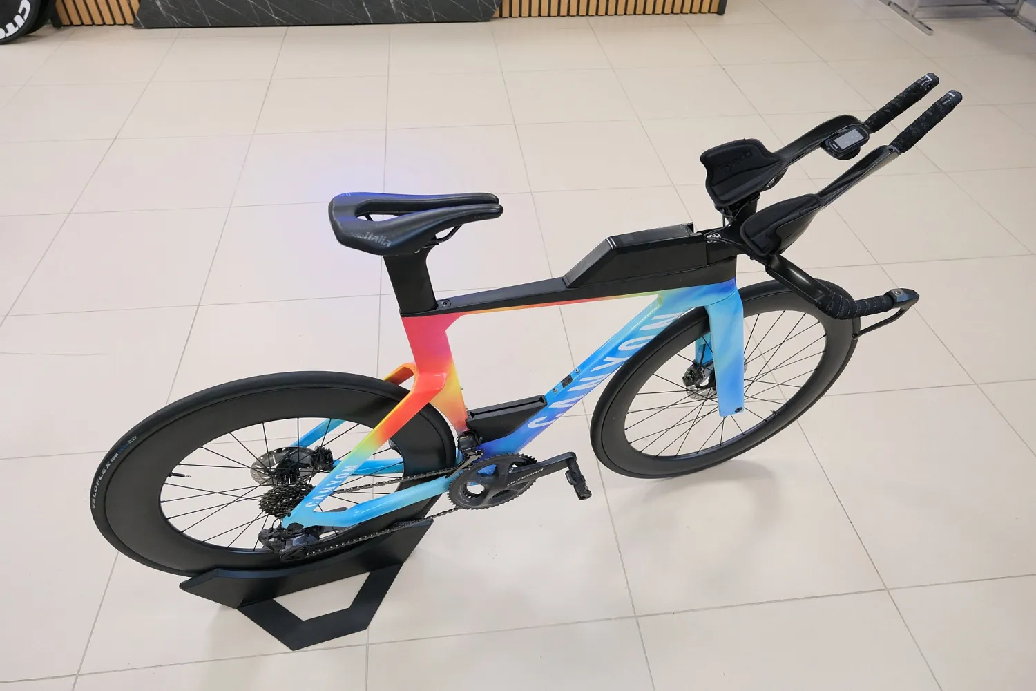 Велосипед Canyon Speedmax CF 8 Disc