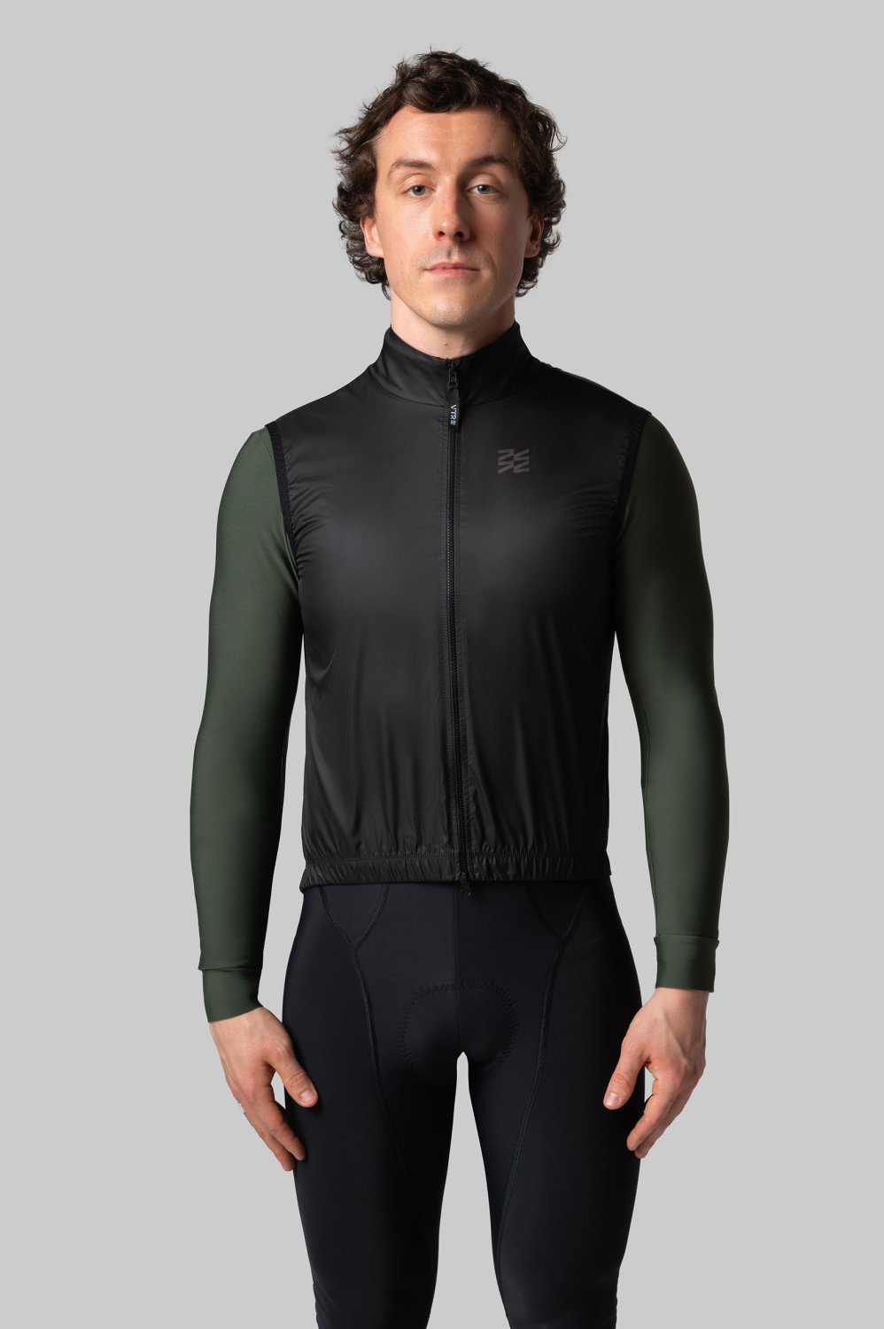 Мужская ветрозащитная жилетка VTR EVOLVE BLACK