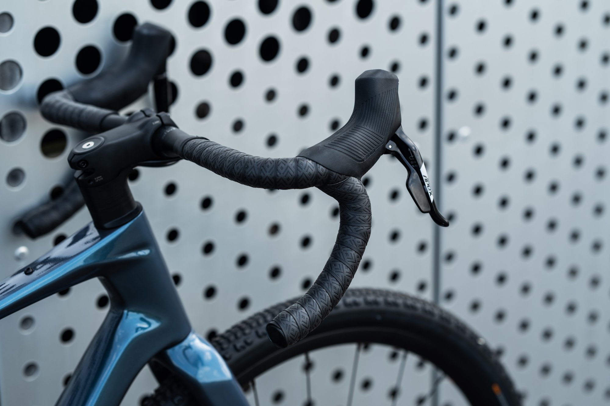 Велосипед Giant Revolt Advanced 1