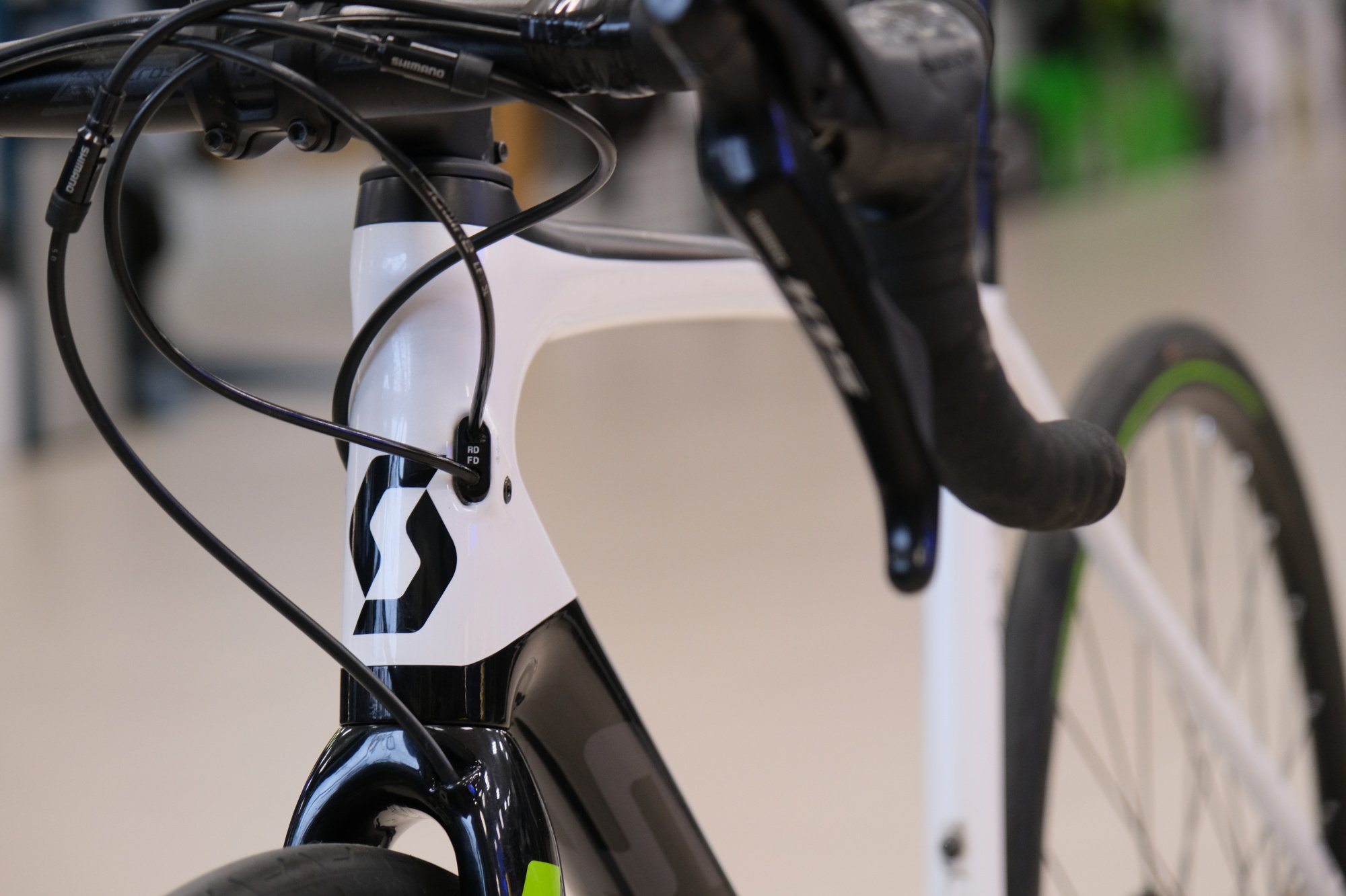 Шоссейный велосипед SCOTT ADDICT 25 (размер L, б/у)