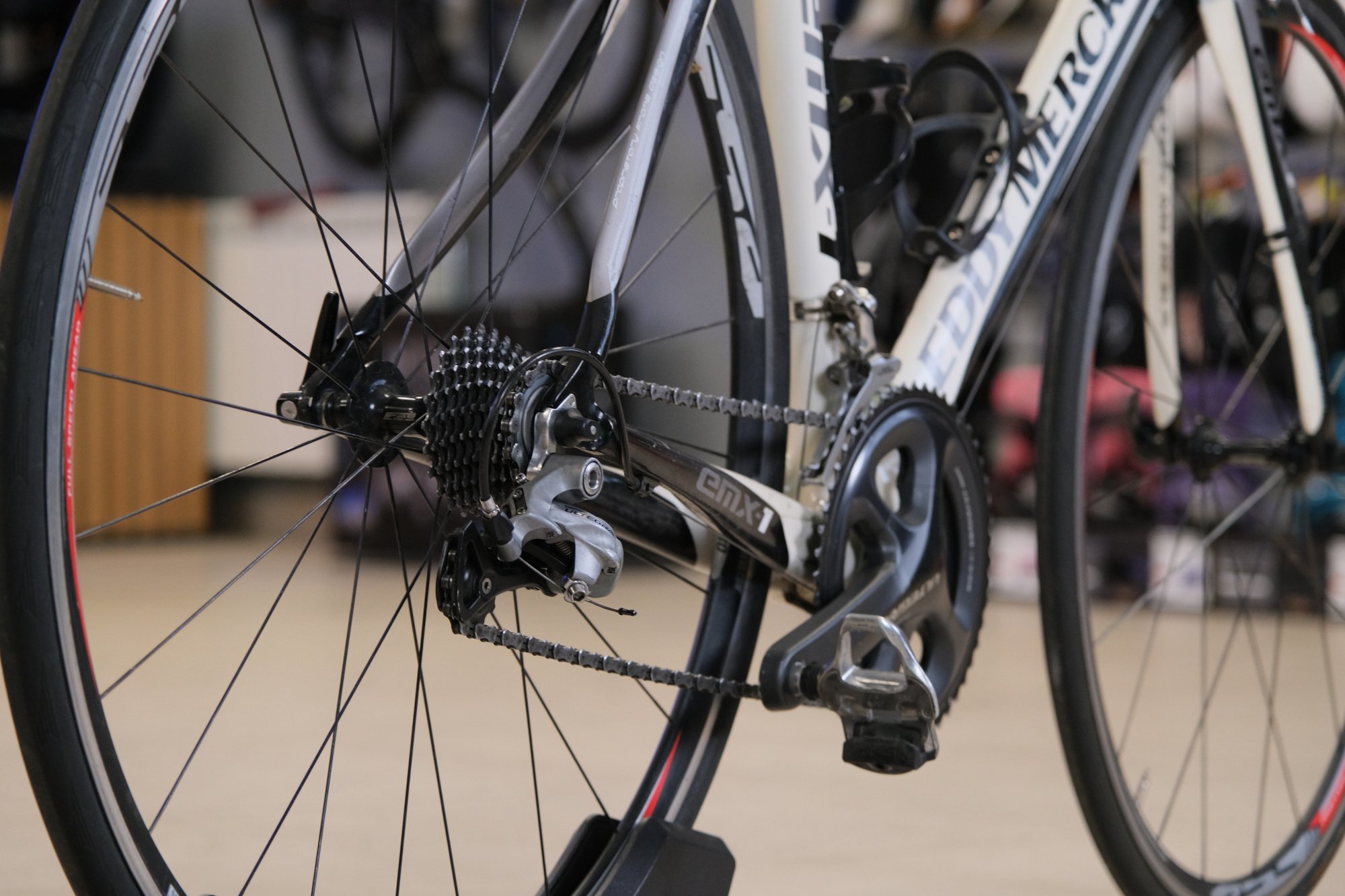 Шоссейный велосипед EDDY MERCKX