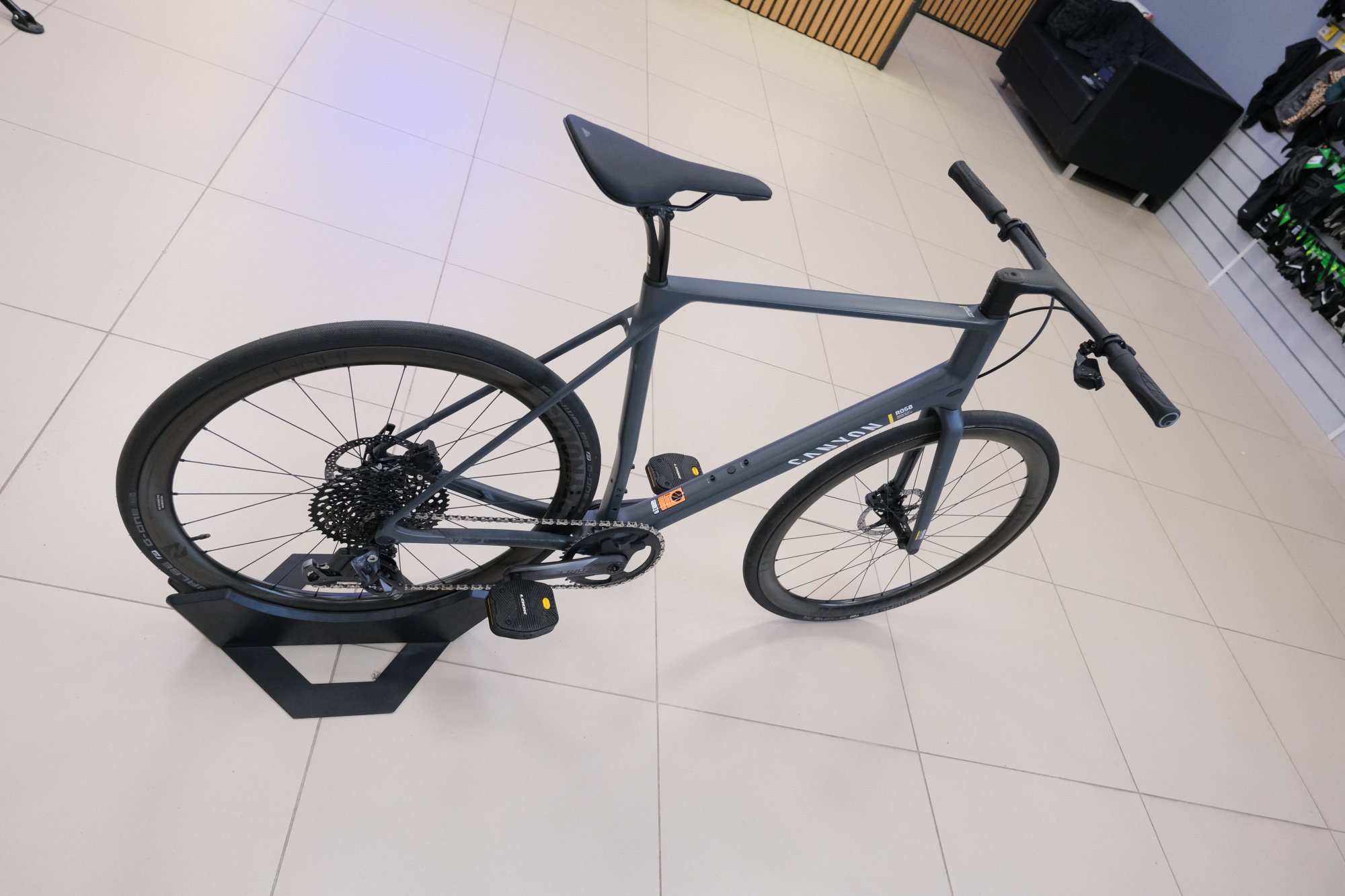 Городской велосипед CANYON Roadlite CF 9 LTD (б/у)