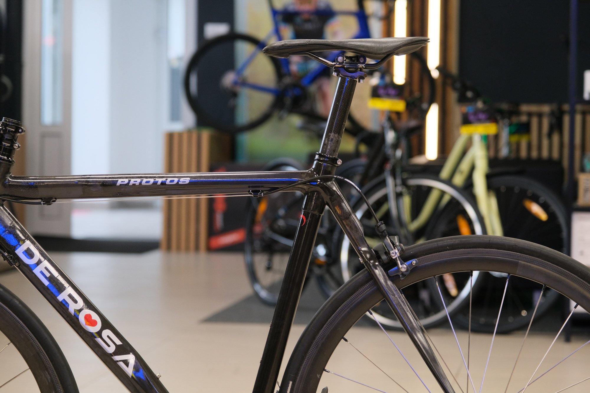 Шоссейный велосипед DE ROSA (б.у)