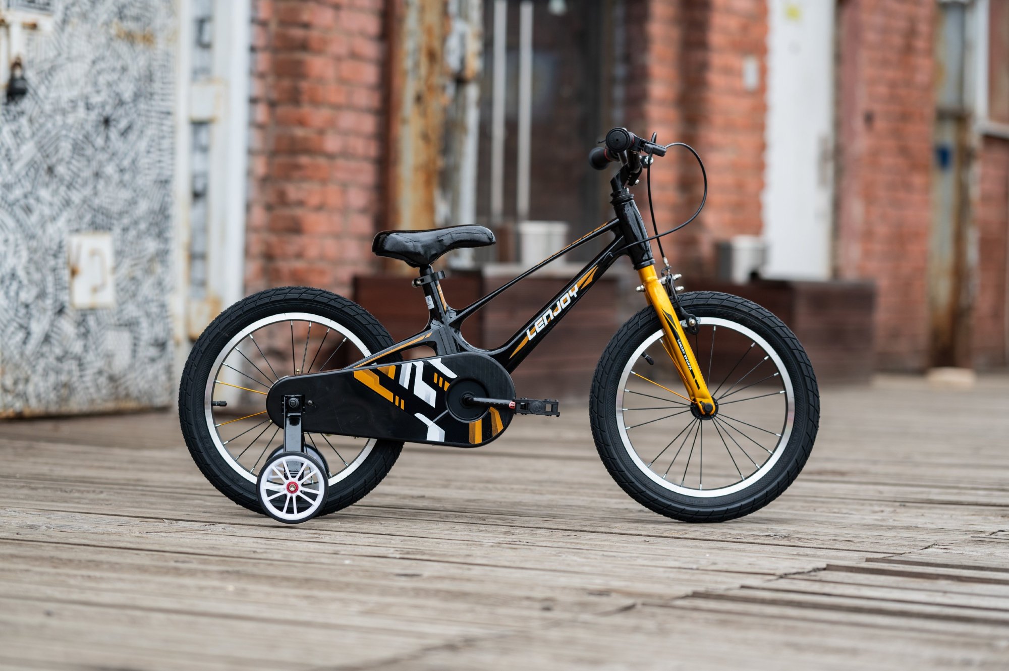 Велосипед  LENJOY SHADOW 16